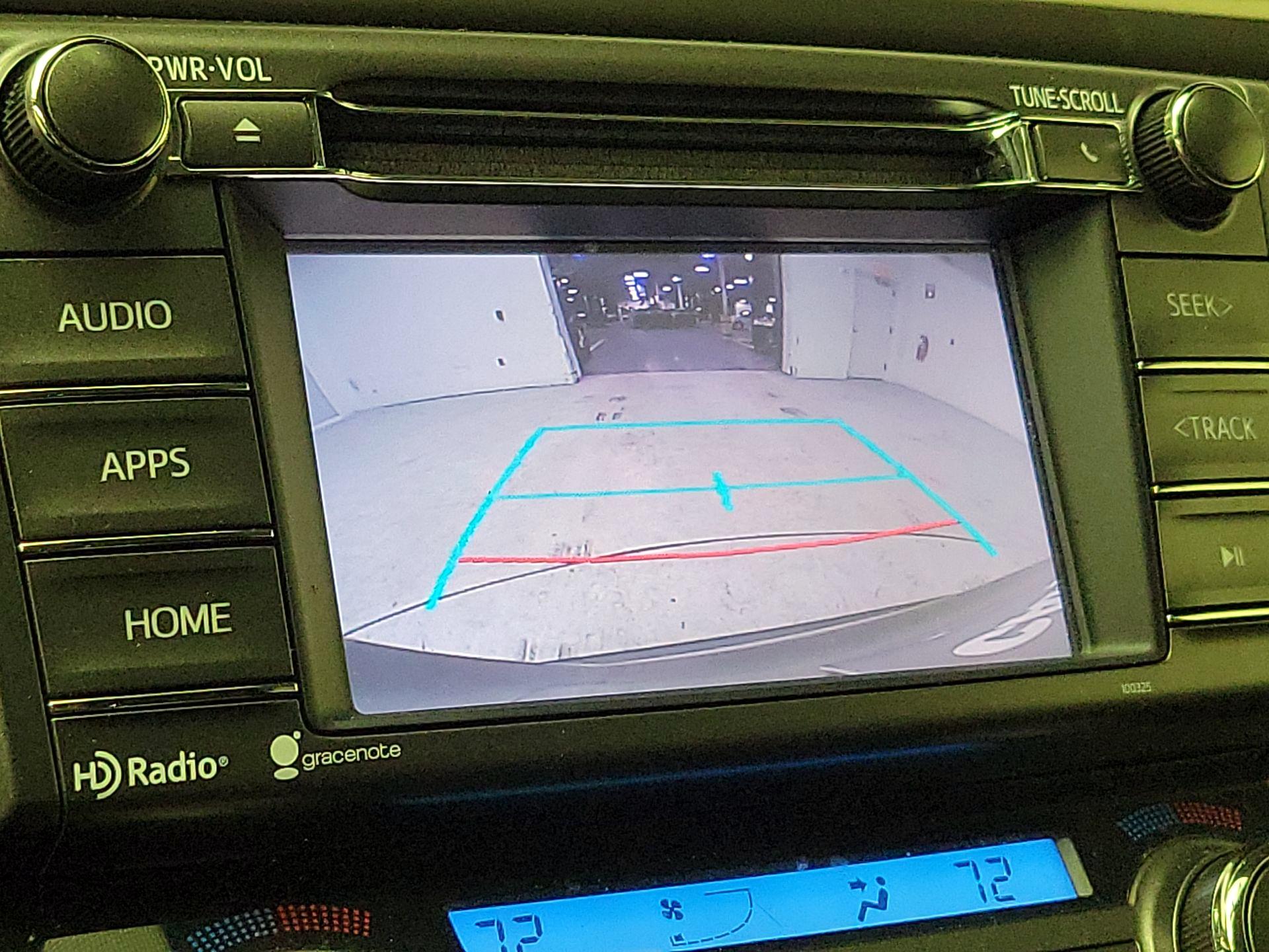 Thumbnail: 2015 Toyota RAV4 - 14