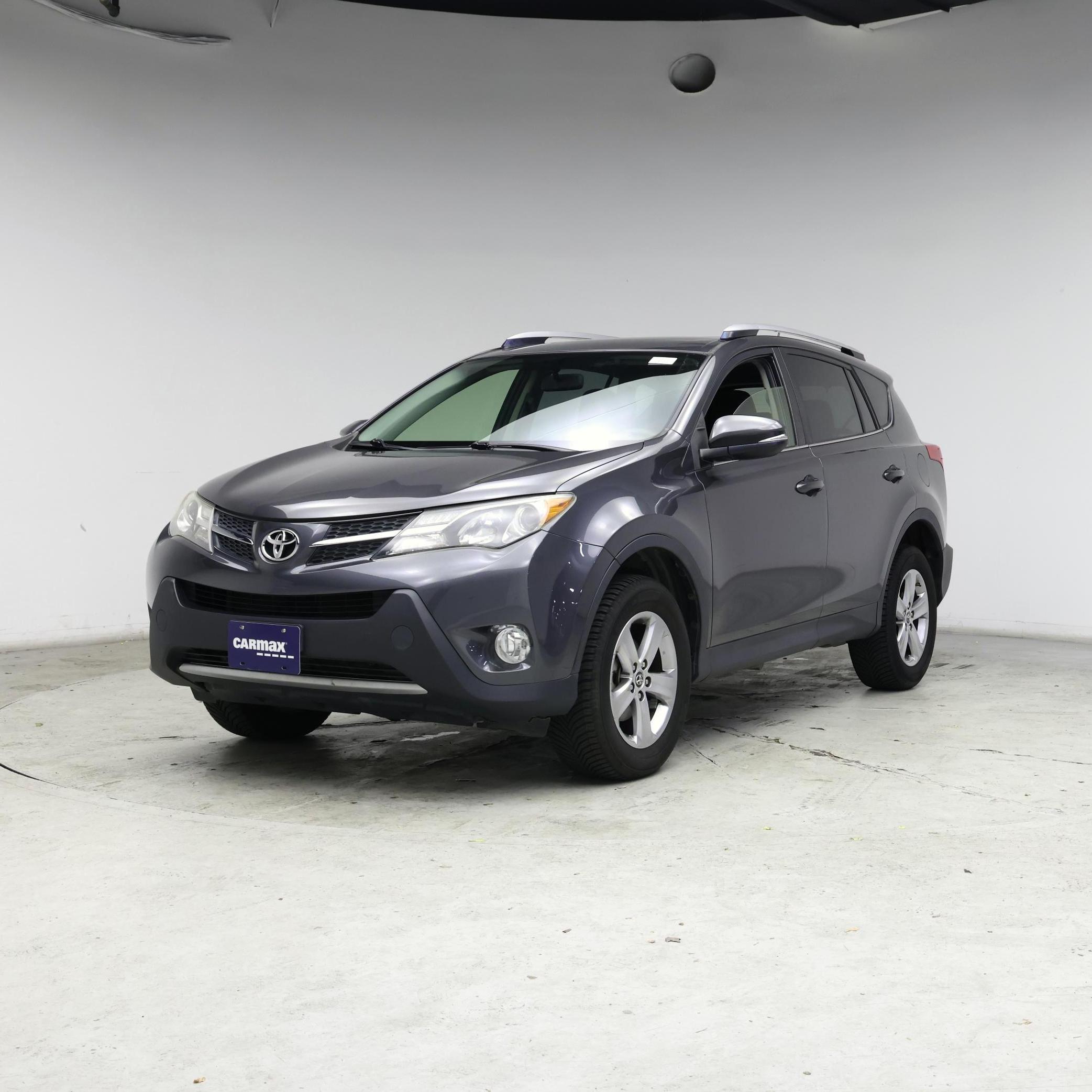 Thumbnail: 2015 Toyota RAV4 - 4
