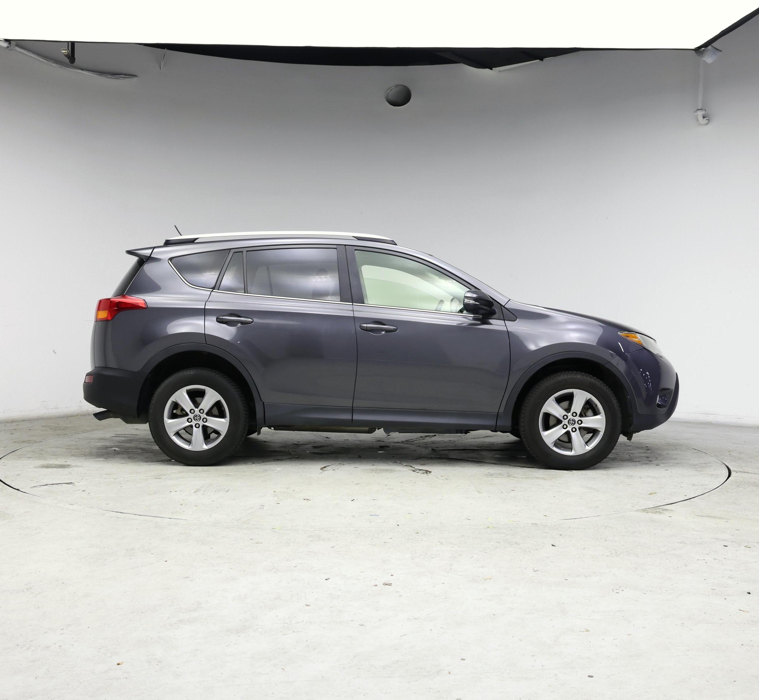 Thumbnail: 2015 Toyota RAV4 - 7