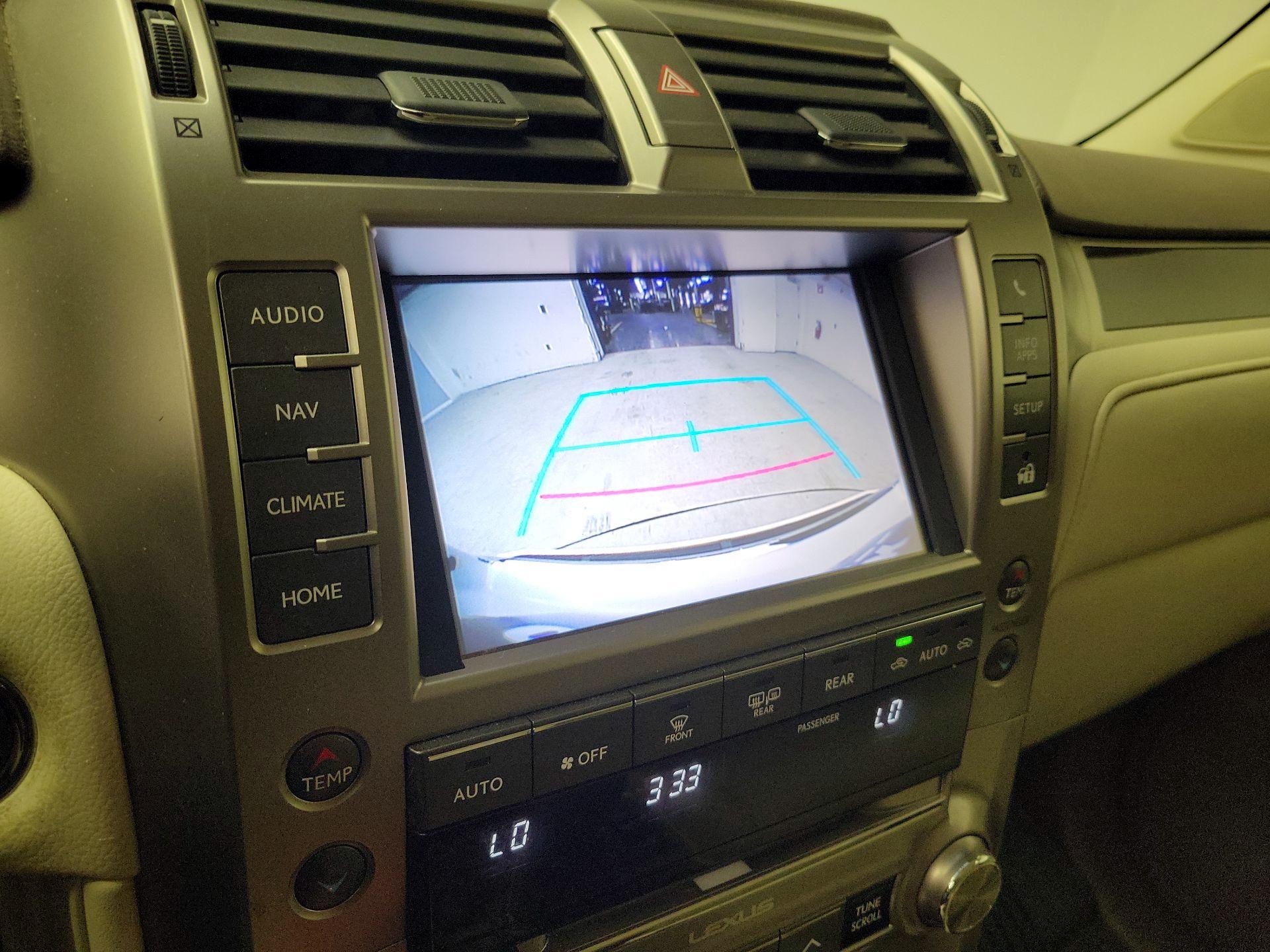 Thumbnail: 2017 Lexus GX - 14