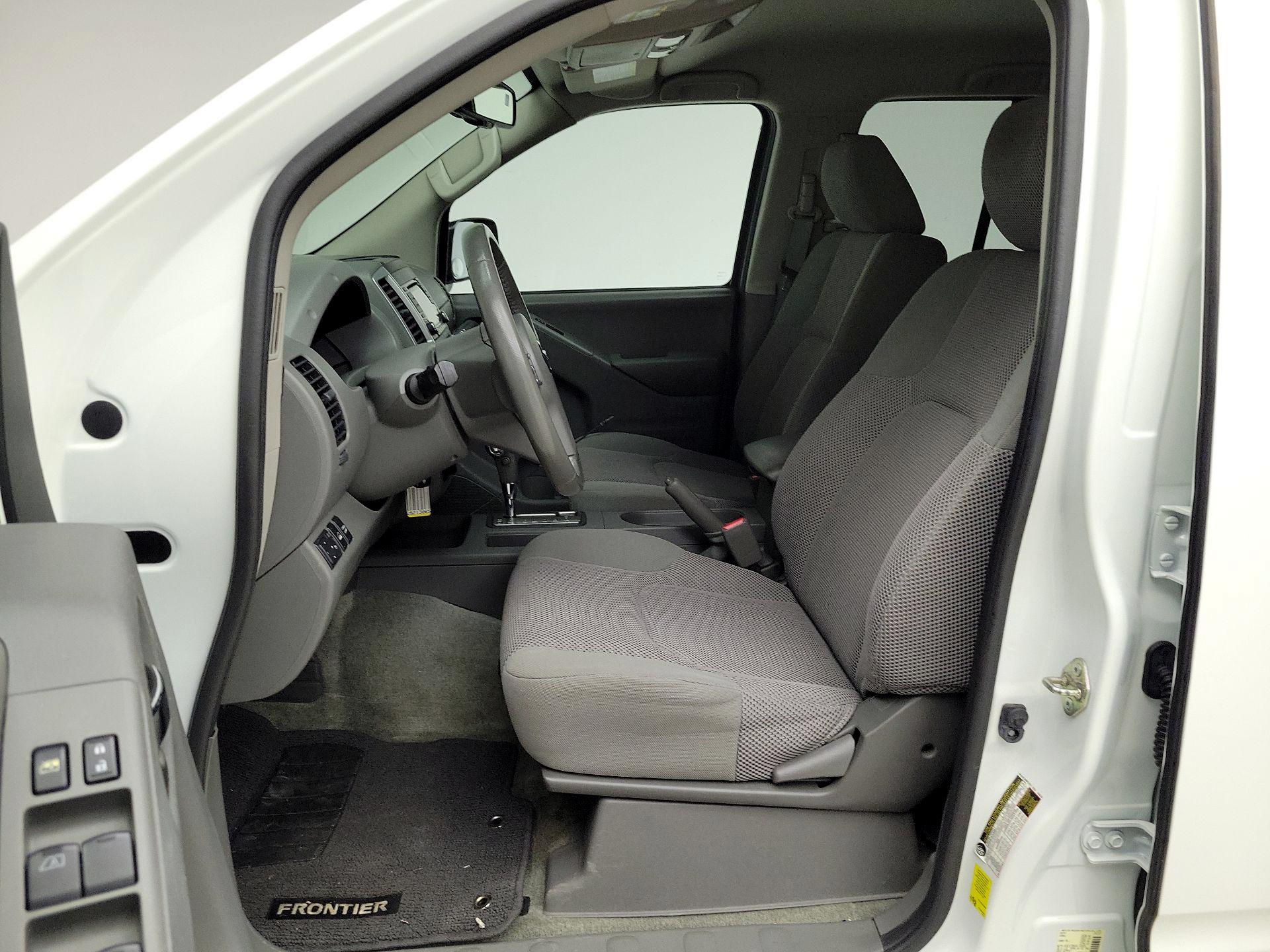 Thumbnail: 2017 Nissan Frontier - 11