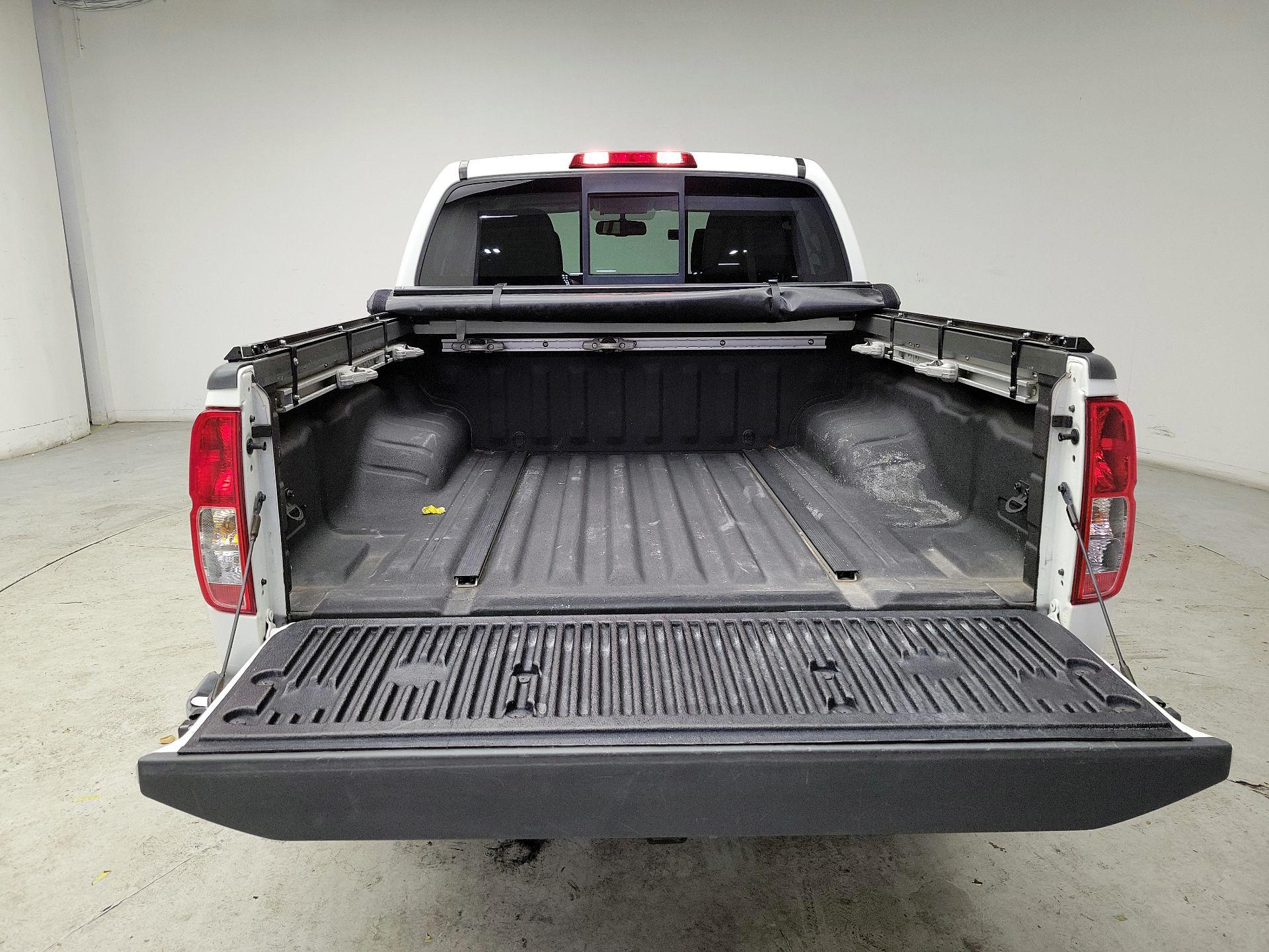 Thumbnail: 2017 Nissan Frontier - 20