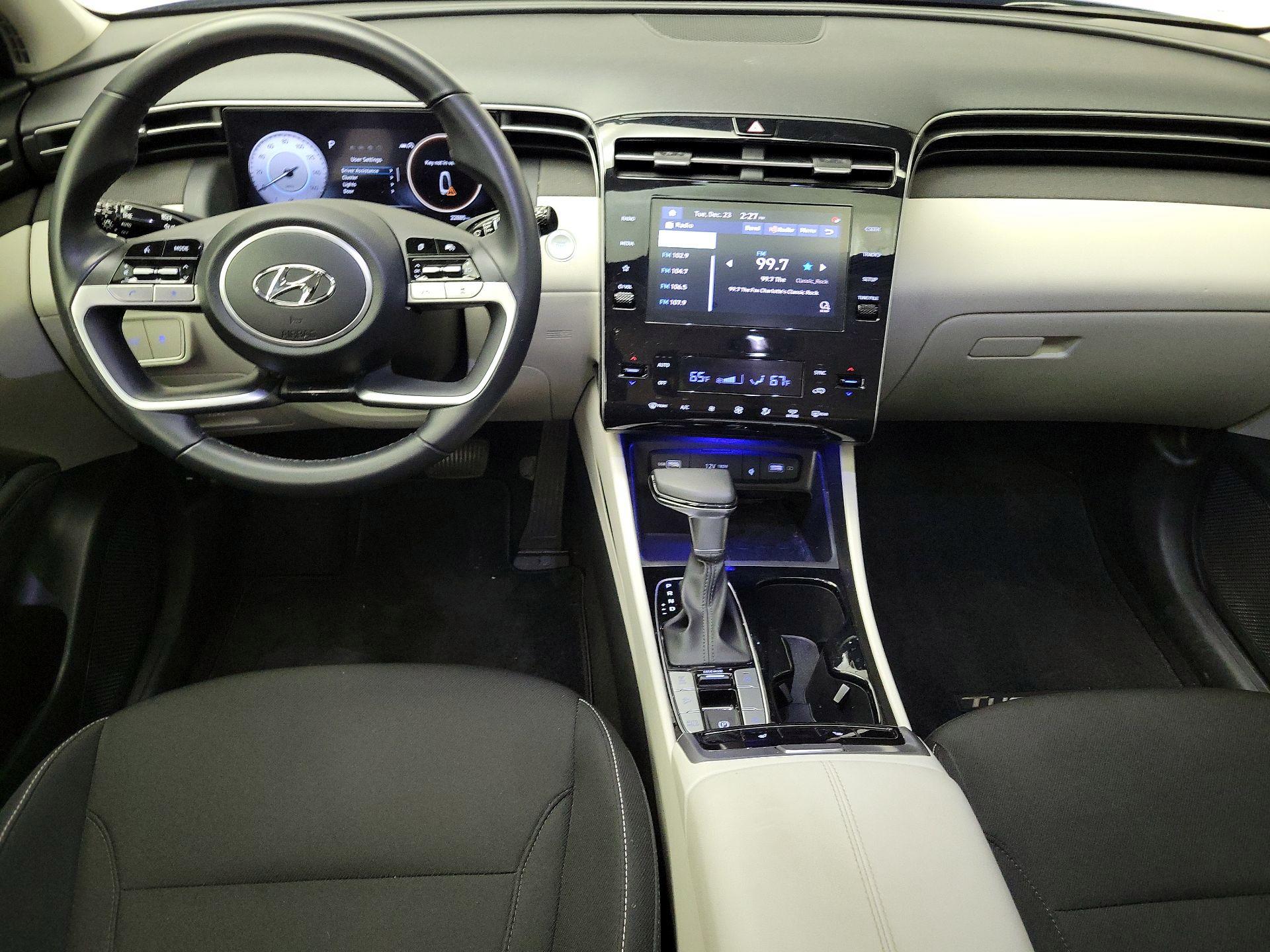 Thumbnail: 2022 Hyundai Tucson - 9