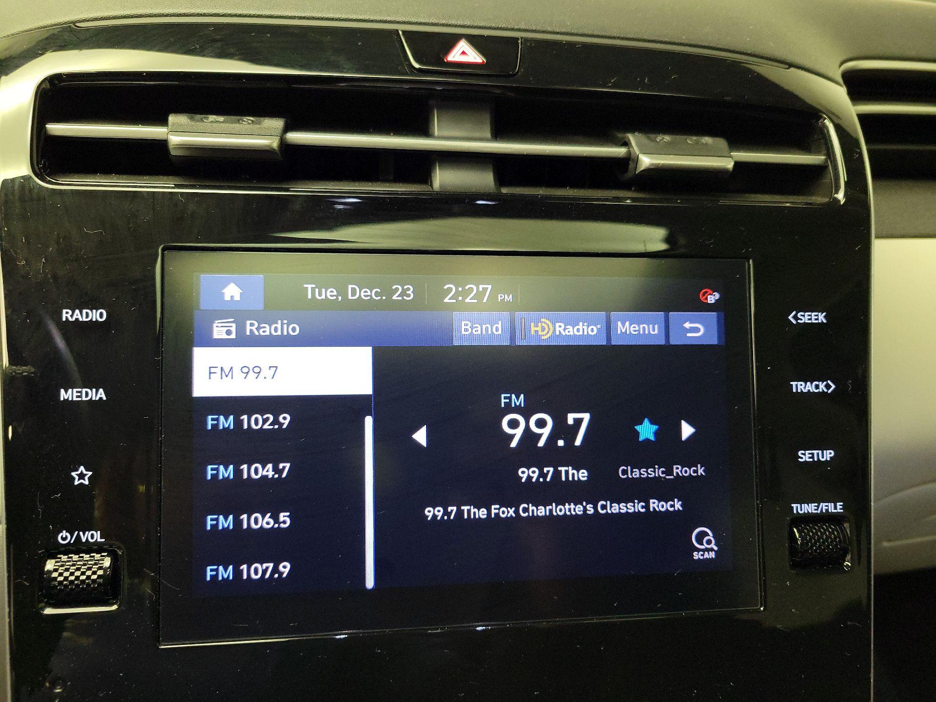 Thumbnail: 2022 Hyundai Tucson - 15