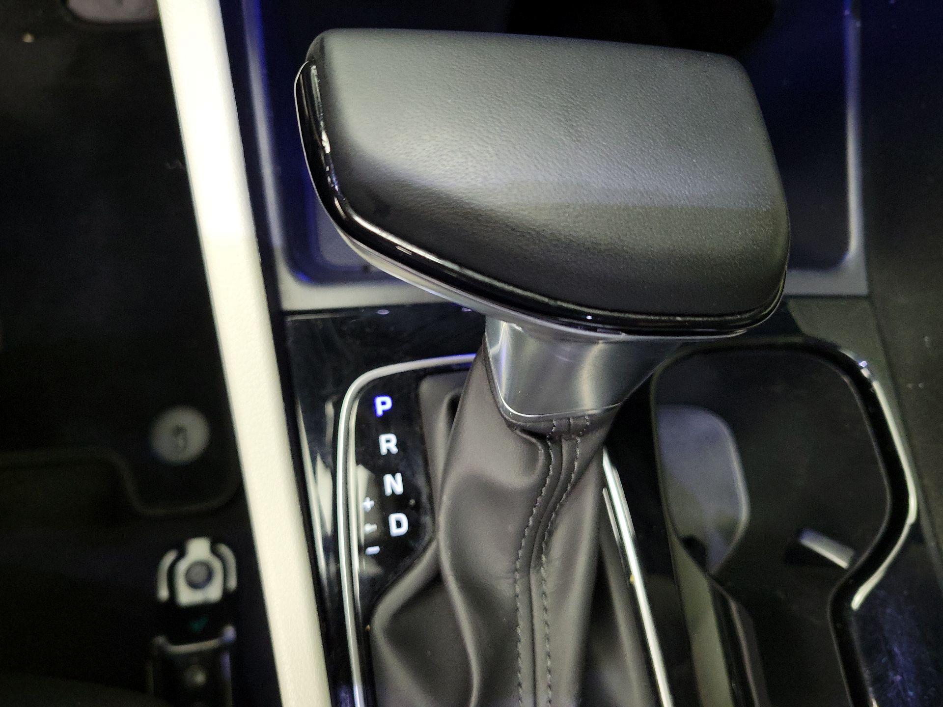 Thumbnail: 2022 Hyundai Tucson - 17