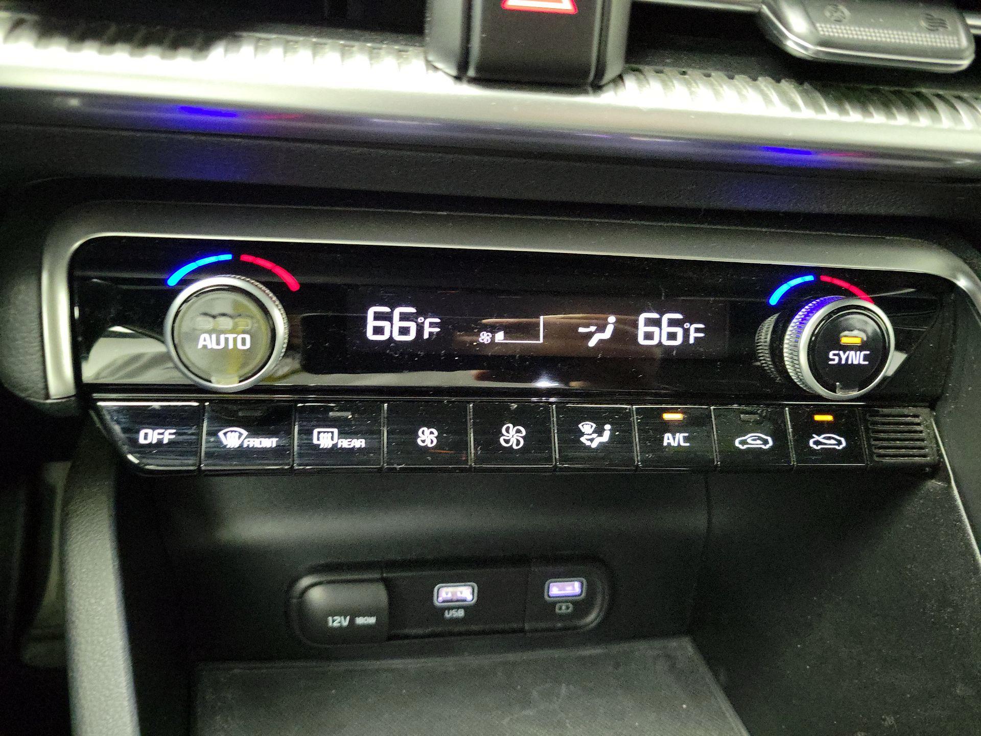 Thumbnail: 2021 Kia K5 - 16