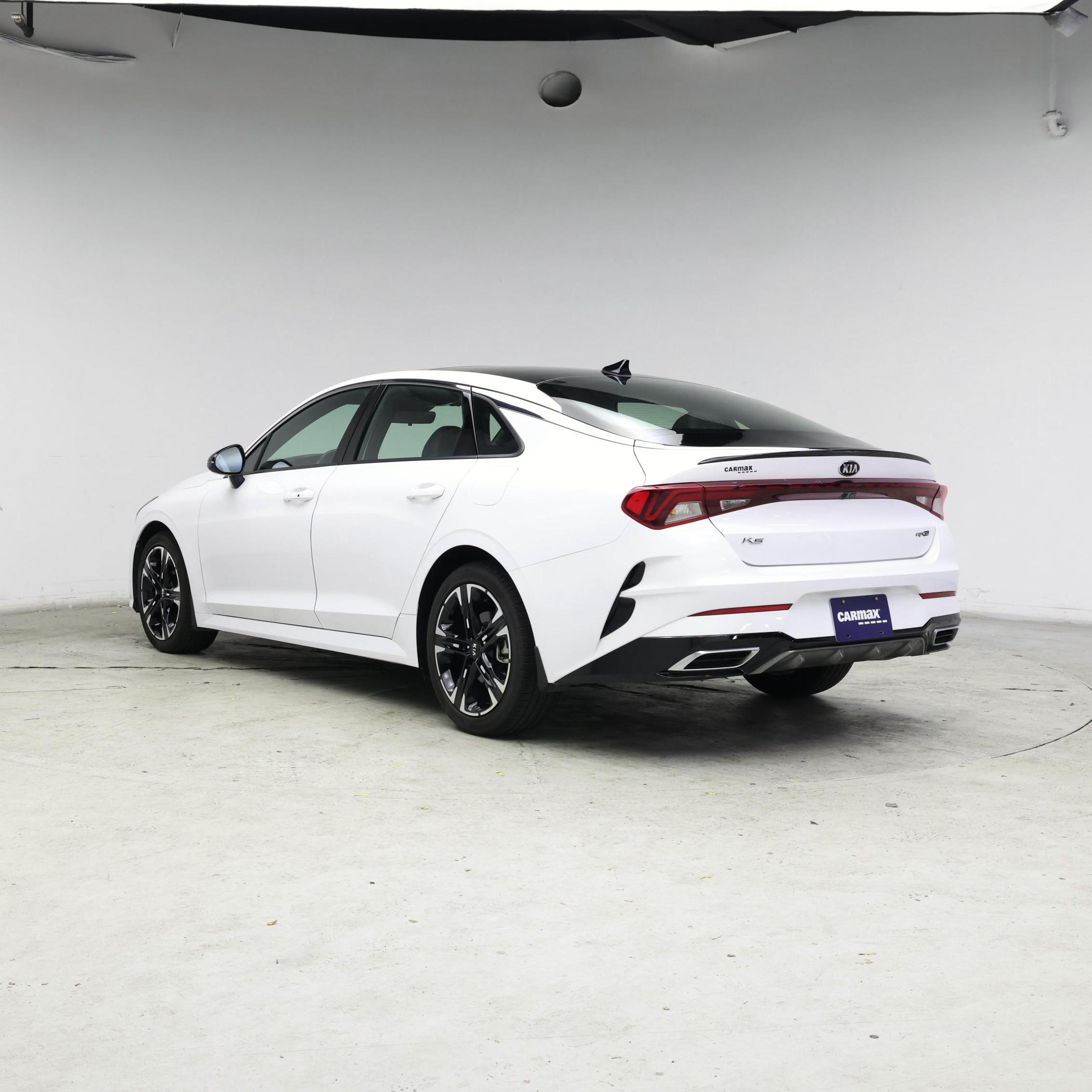 Thumbnail: 2021 Kia K5 - 2