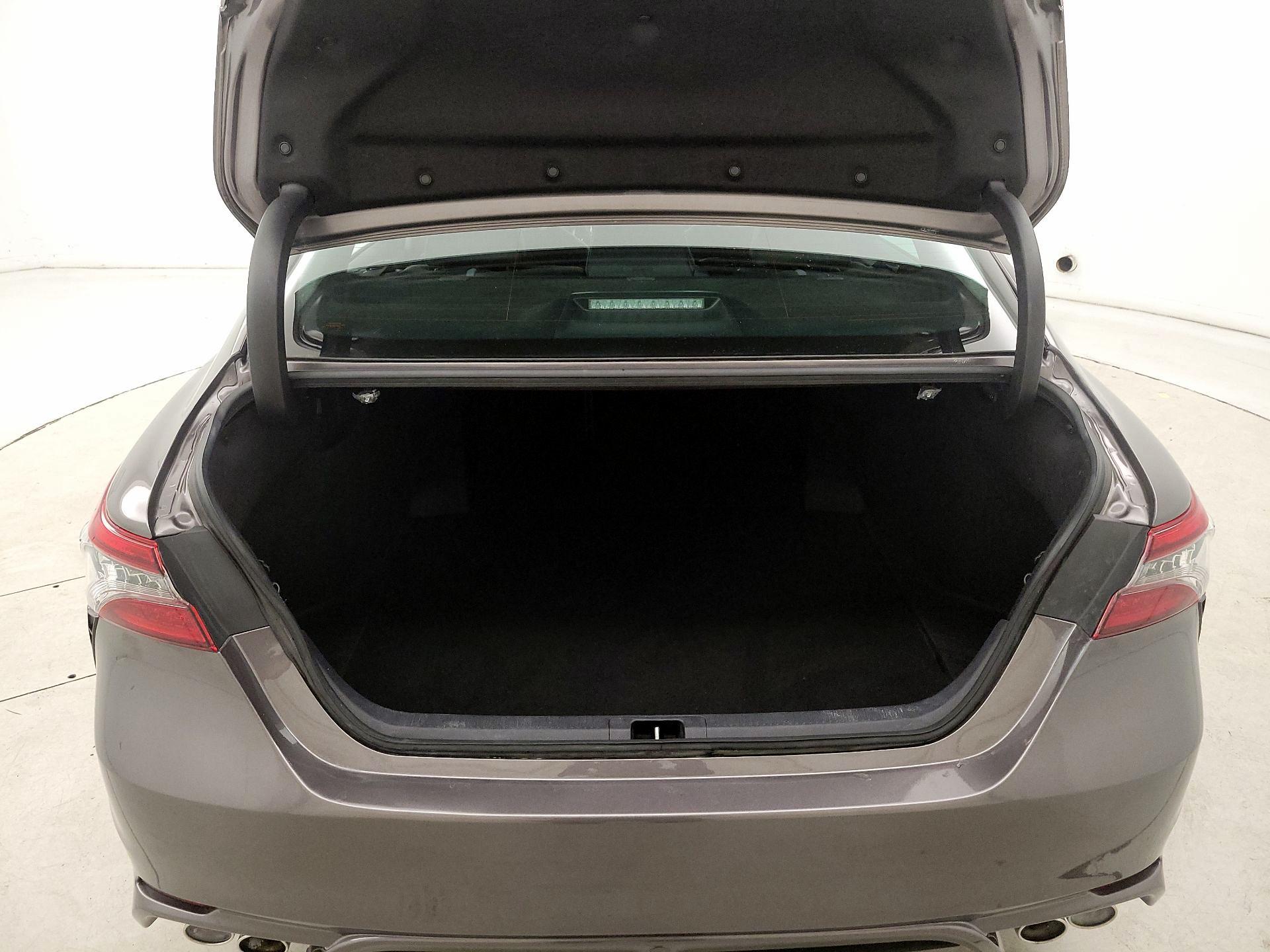 Thumbnail: 2023 Toyota Camry - 20