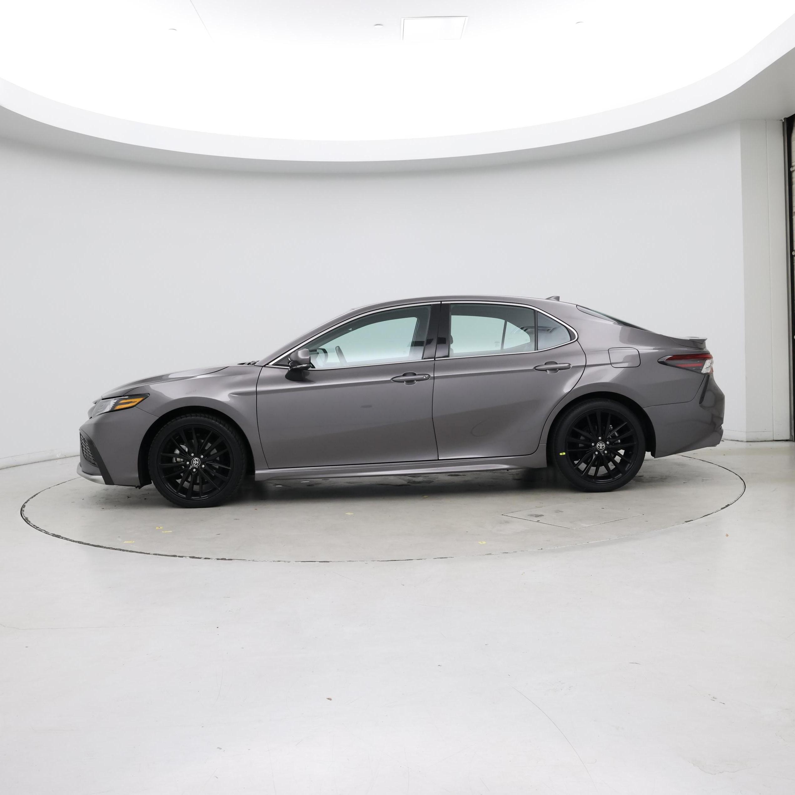 Thumbnail: 2023 Toyota Camry - 3