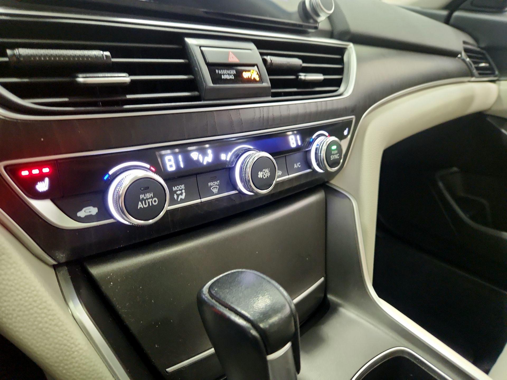 Thumbnail: 2022 Honda Accord - 16