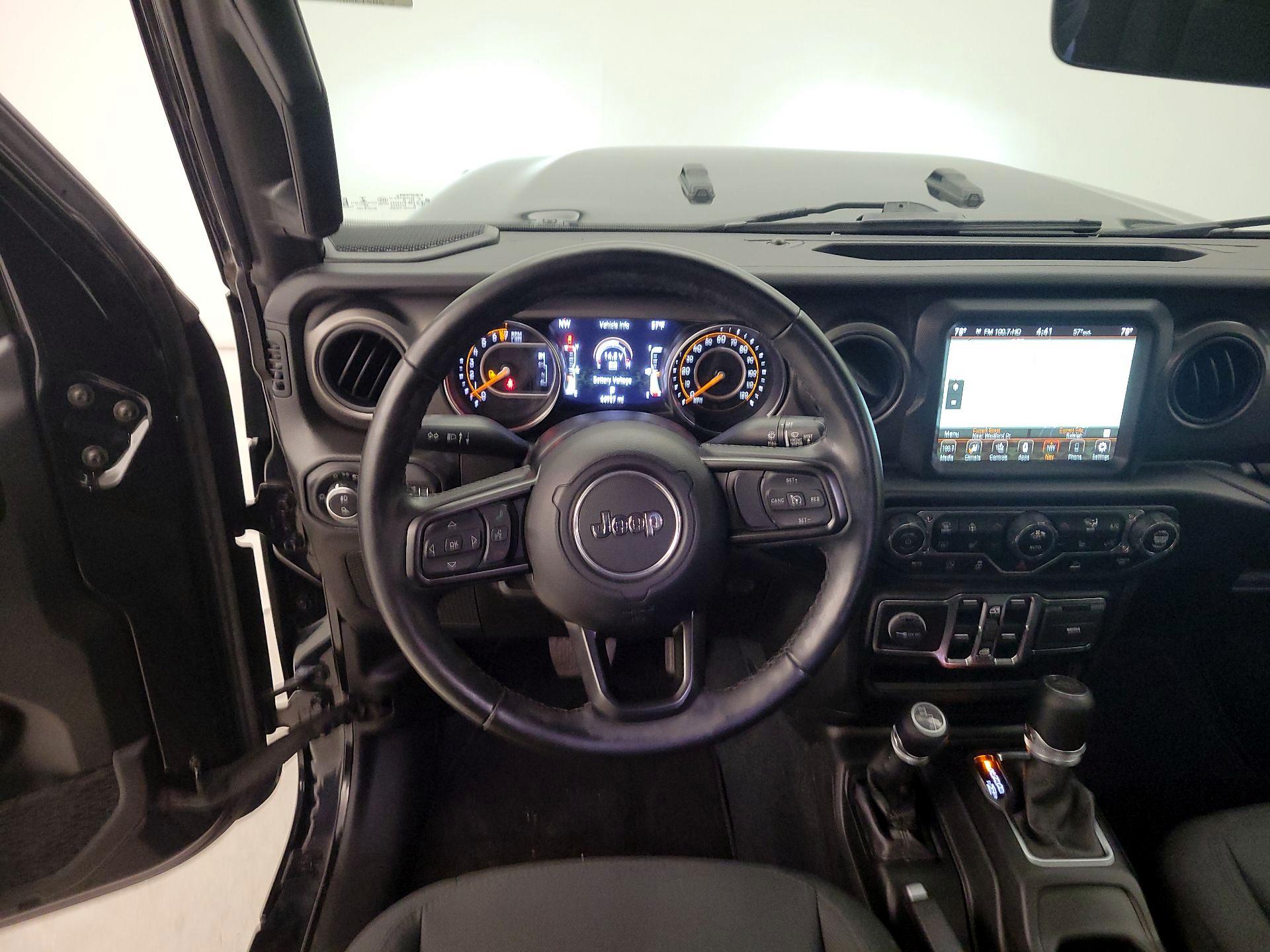 Thumbnail: 2022 Jeep Gladiator - 10