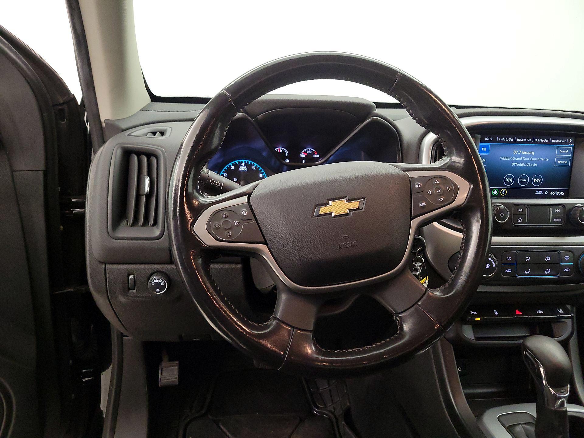 Thumbnail: 2022 Chevrolet Colorado - 10