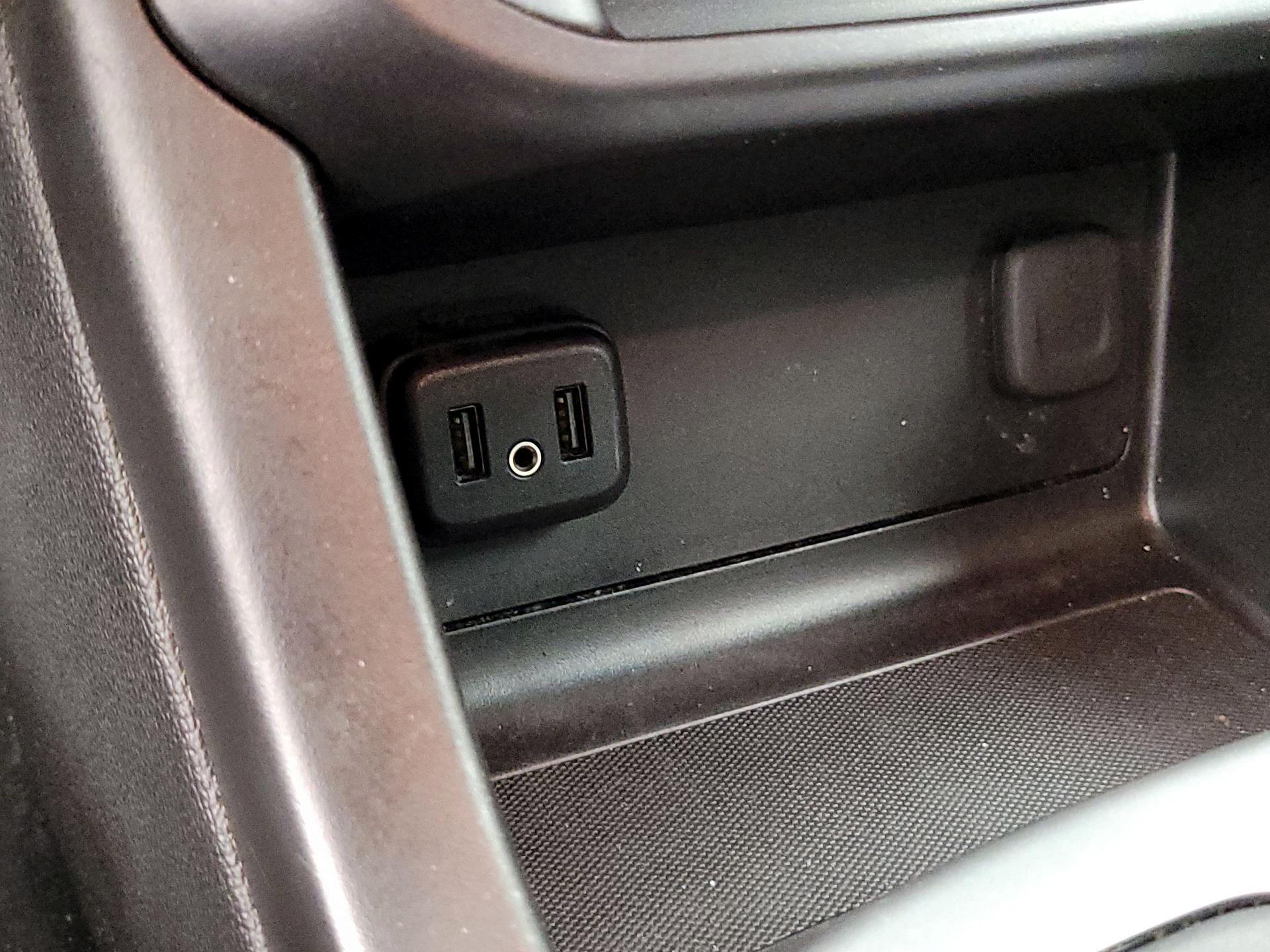 Thumbnail: 2022 Chevrolet Colorado - 18