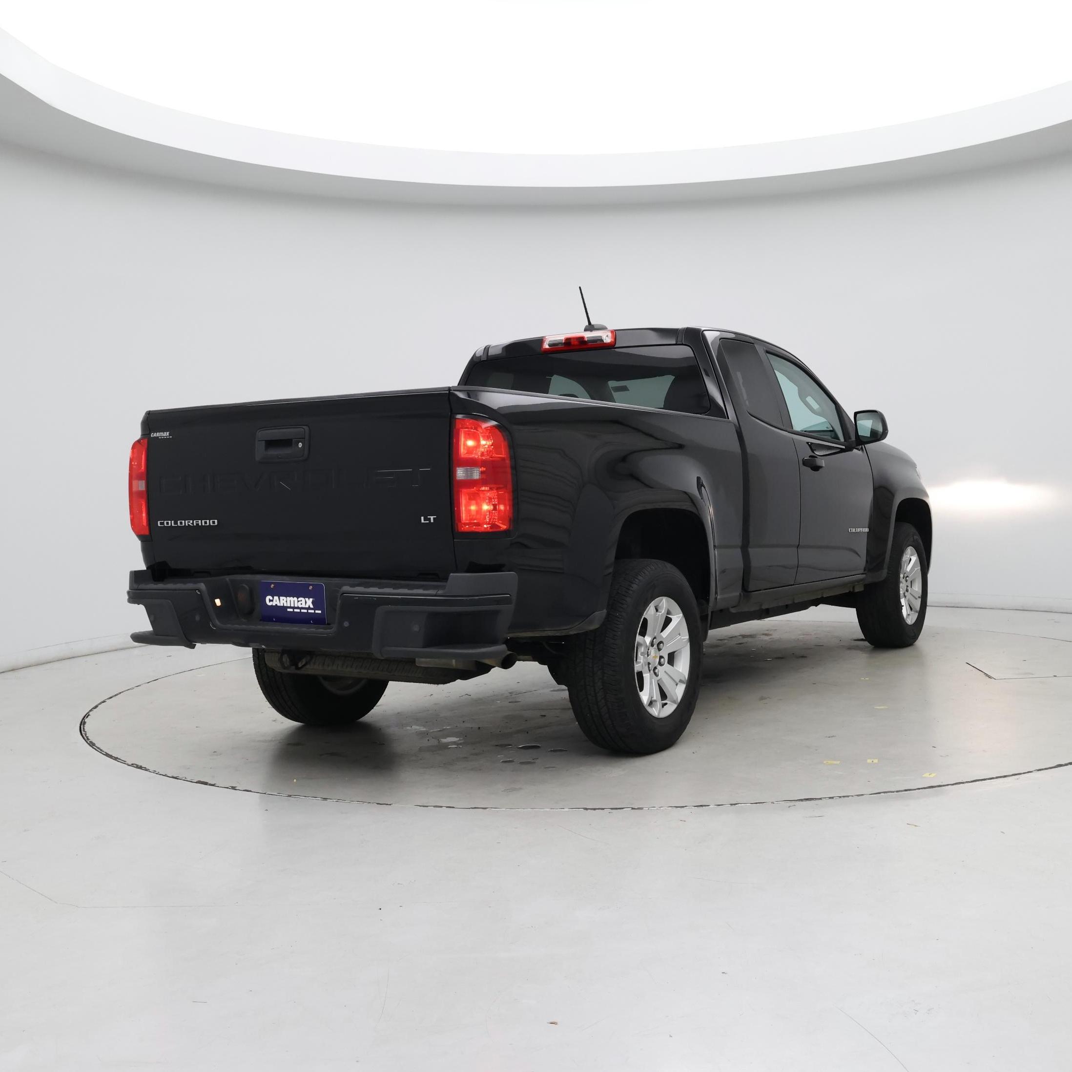 Thumbnail: 2022 Chevrolet Colorado - 8