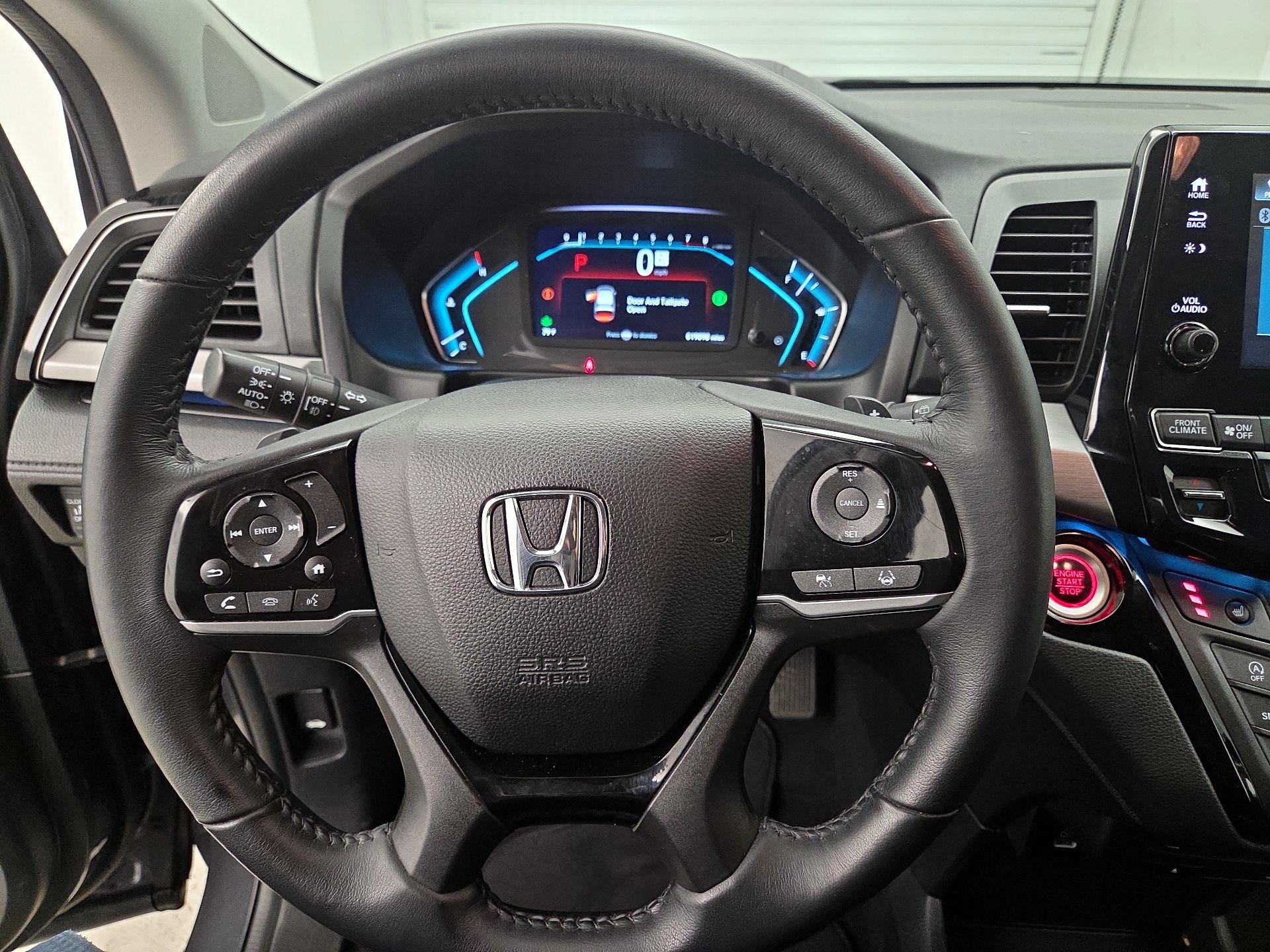 Thumbnail: 2023 Honda Odyssey - 10