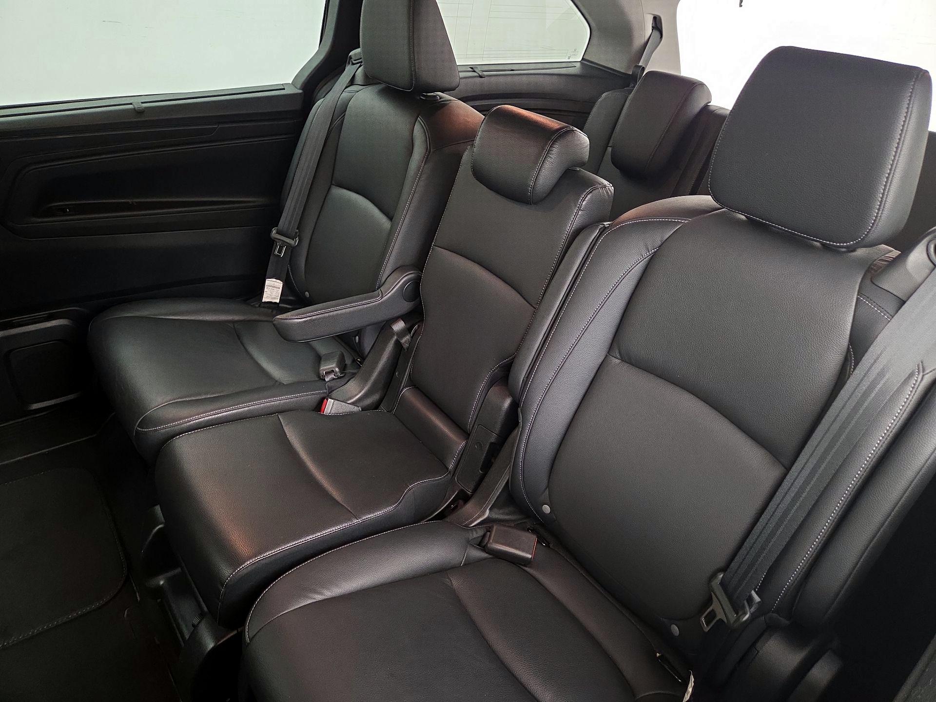 Thumbnail: 2023 Honda Odyssey - 20