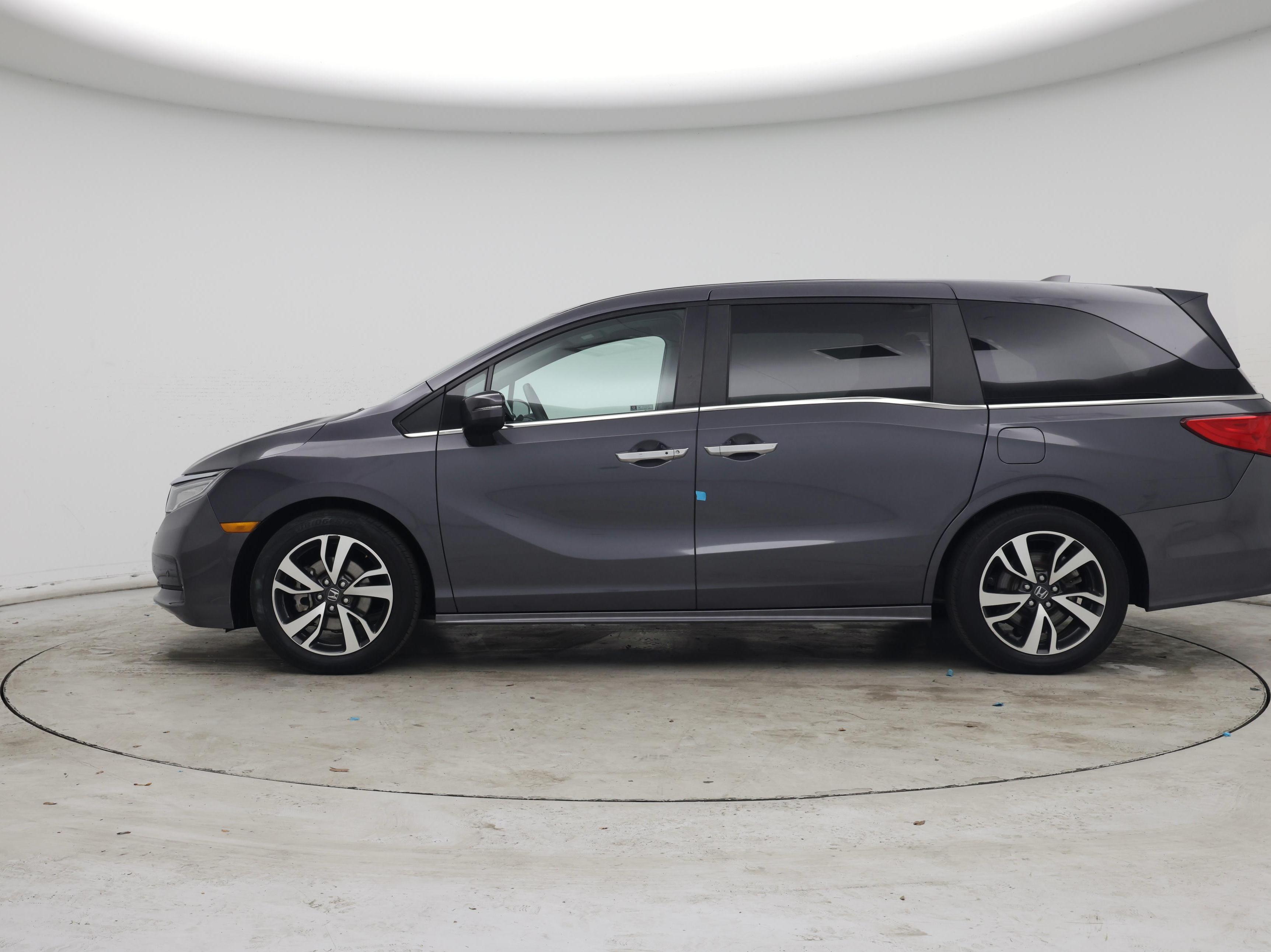 Thumbnail: 2023 Honda Odyssey - 3