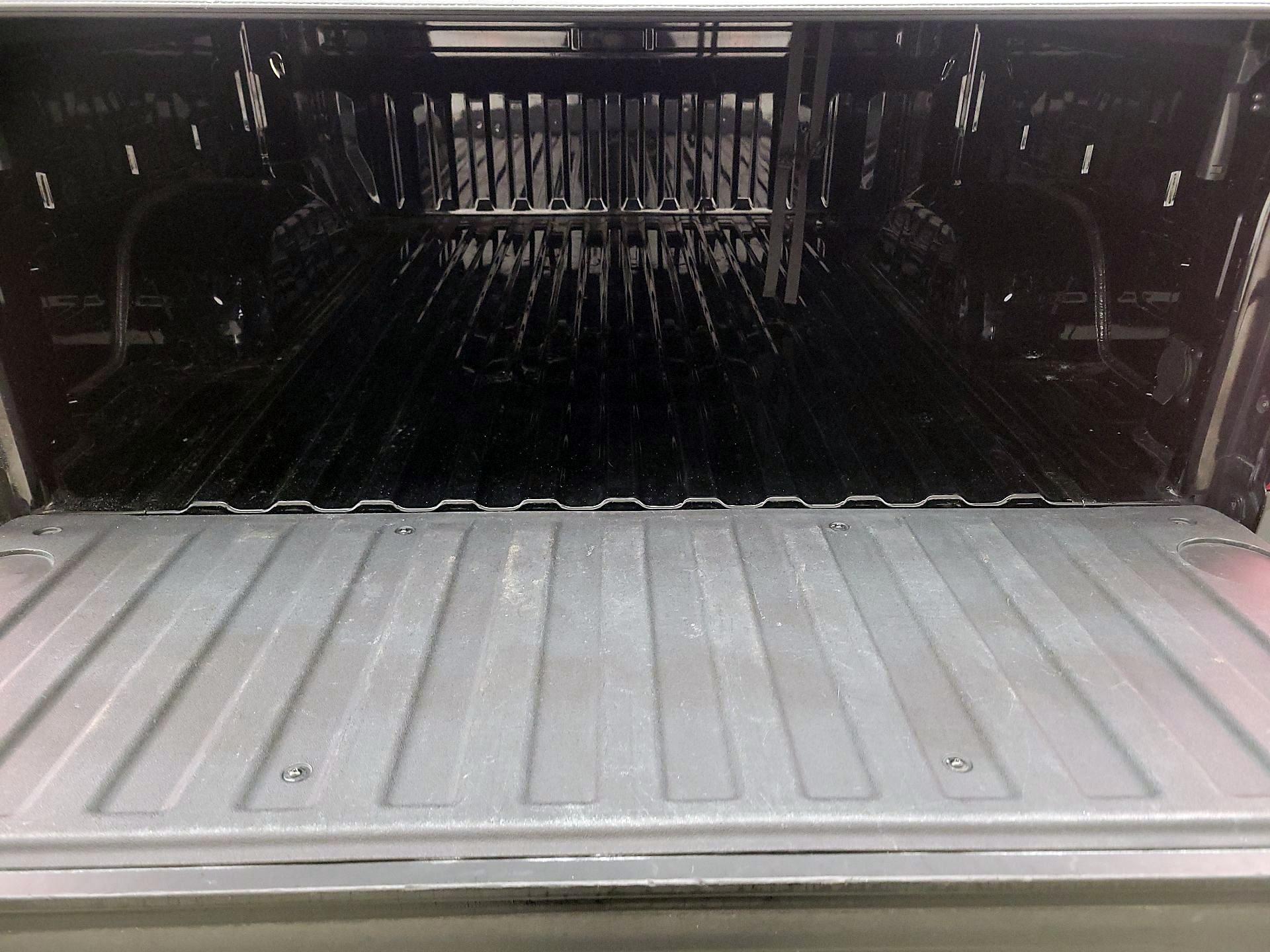 Thumbnail: 2023 Chevrolet Silverado 1500 - 20