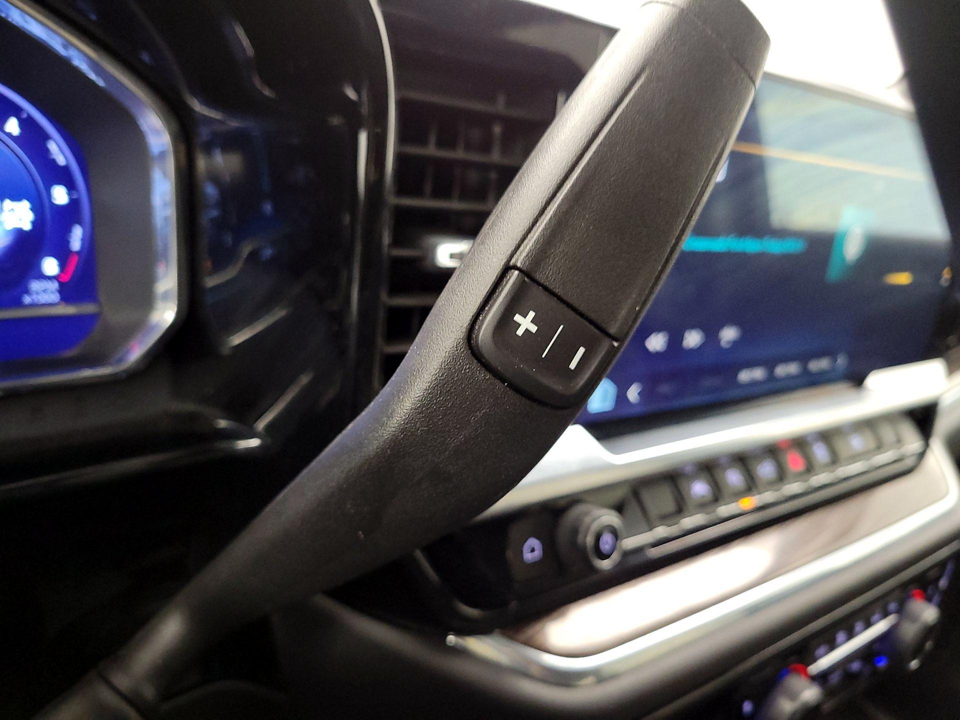 Thumbnail: 2023 Chevrolet Silverado 1500 - 17