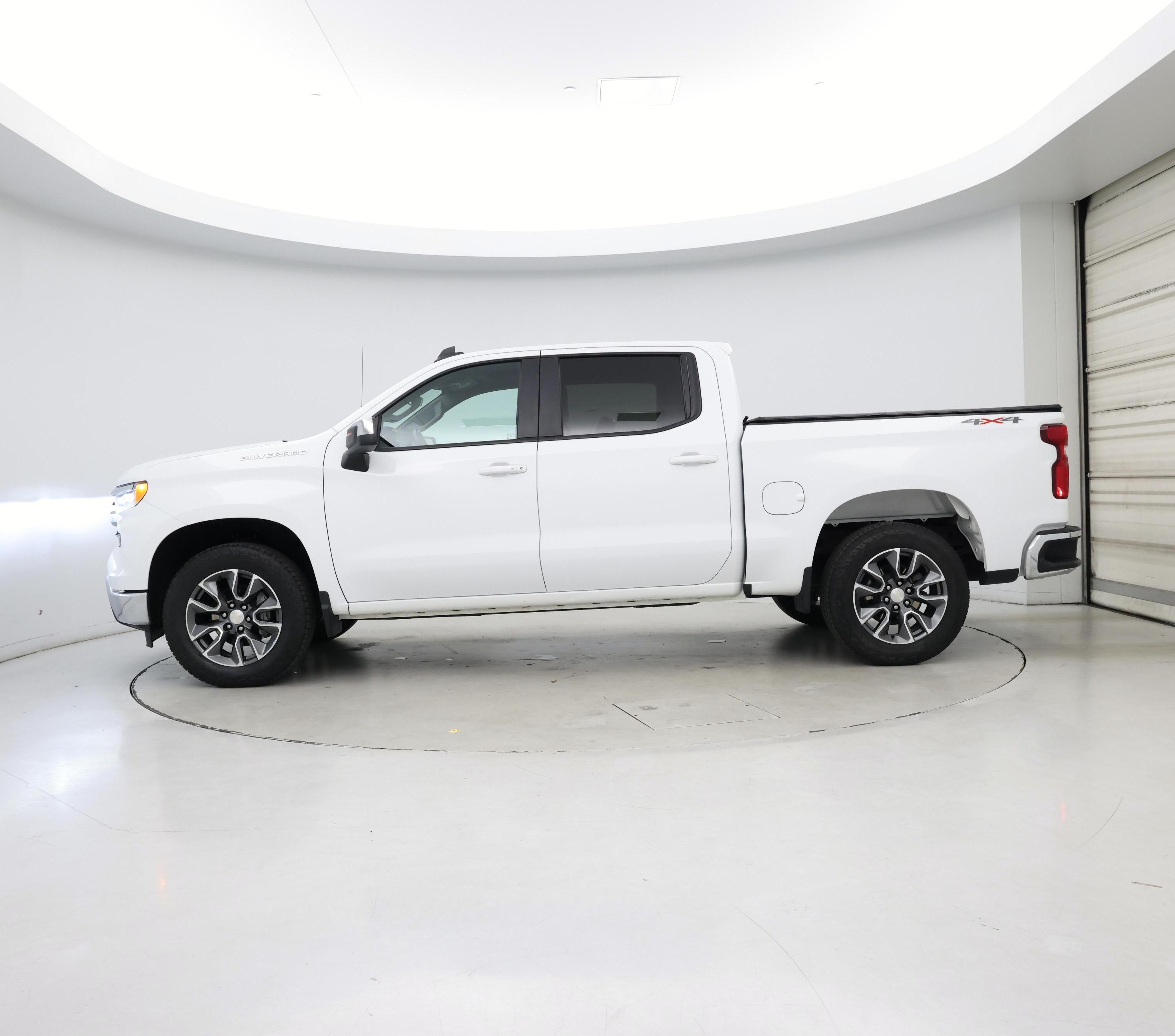 Thumbnail: 2023 Chevrolet Silverado 1500 - 3