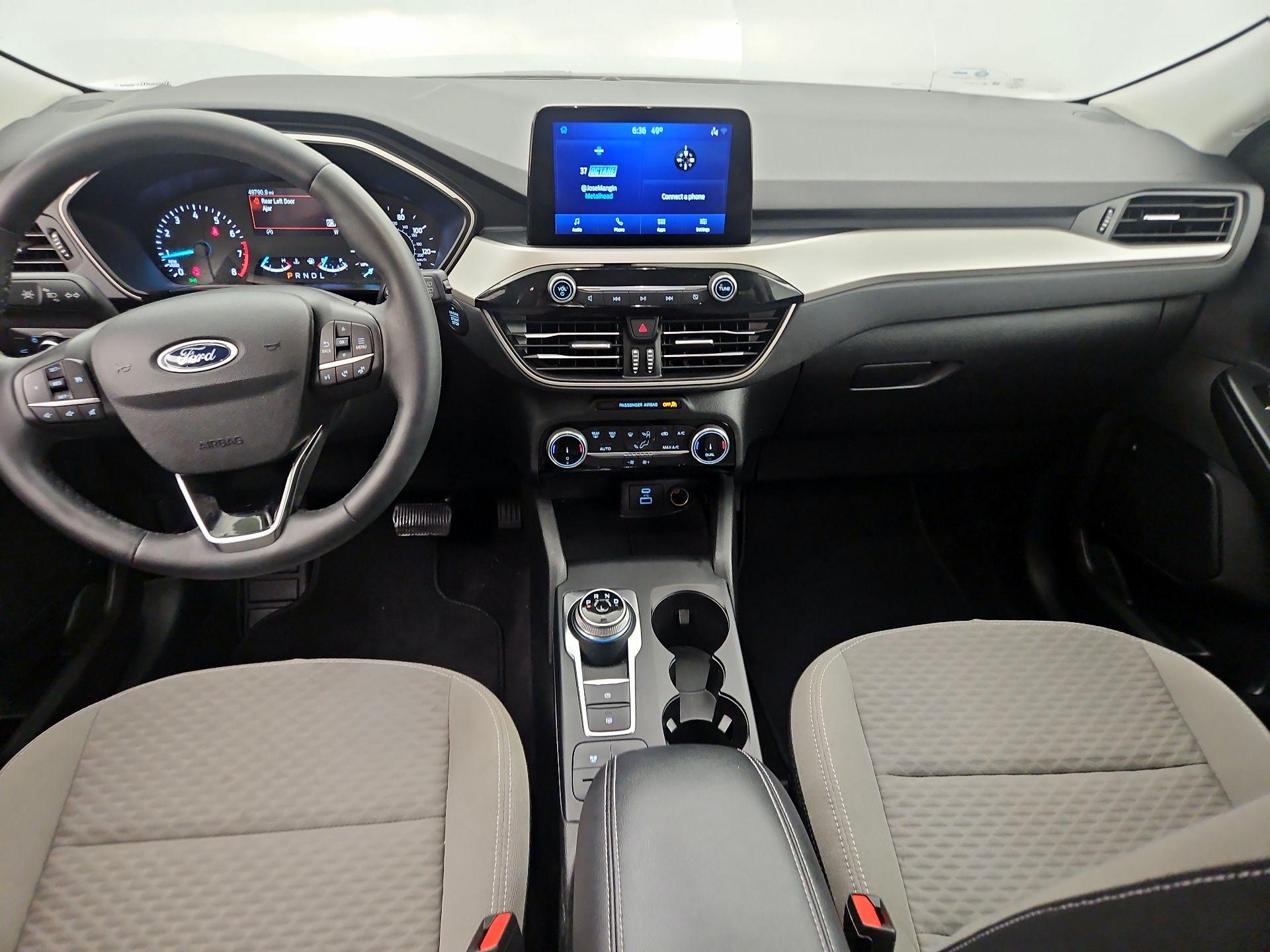 Thumbnail: 2022 Ford Escape - 9