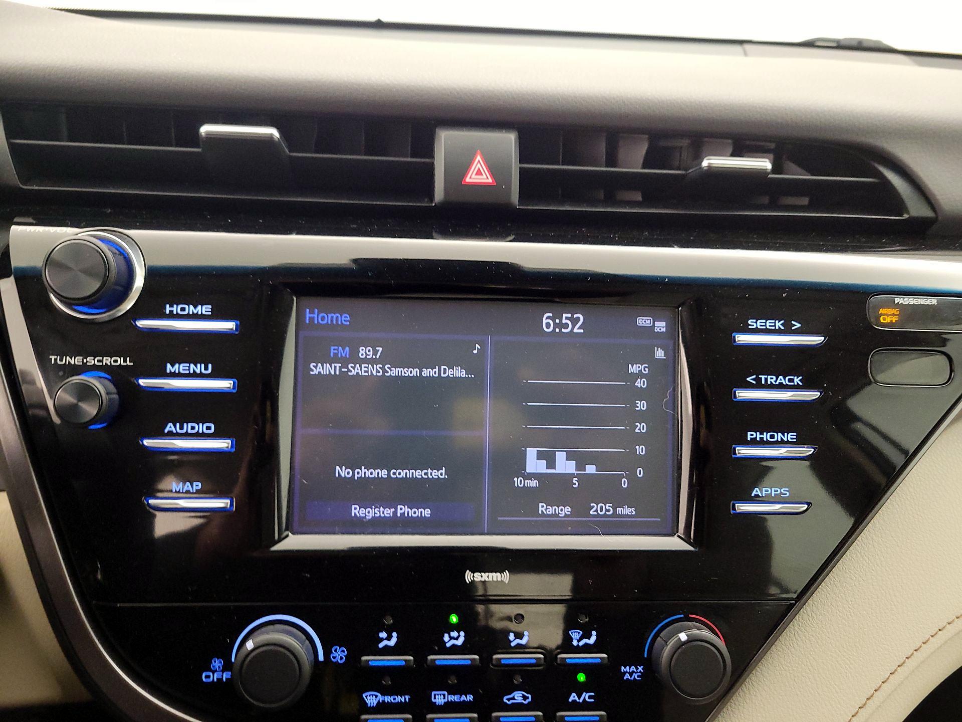 Thumbnail: 2020 Toyota Camry - 15