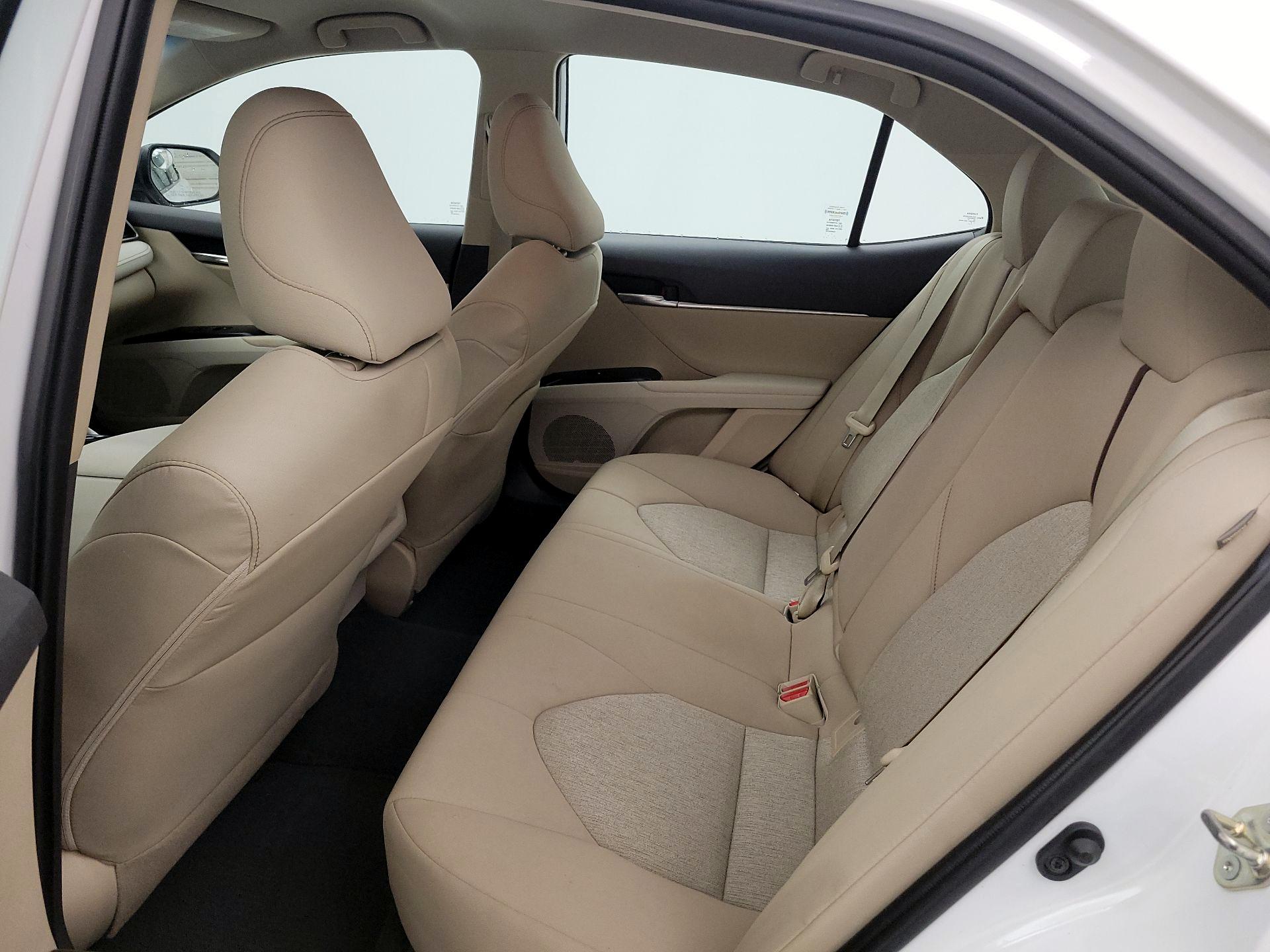 Thumbnail: 2020 Toyota Camry - 18