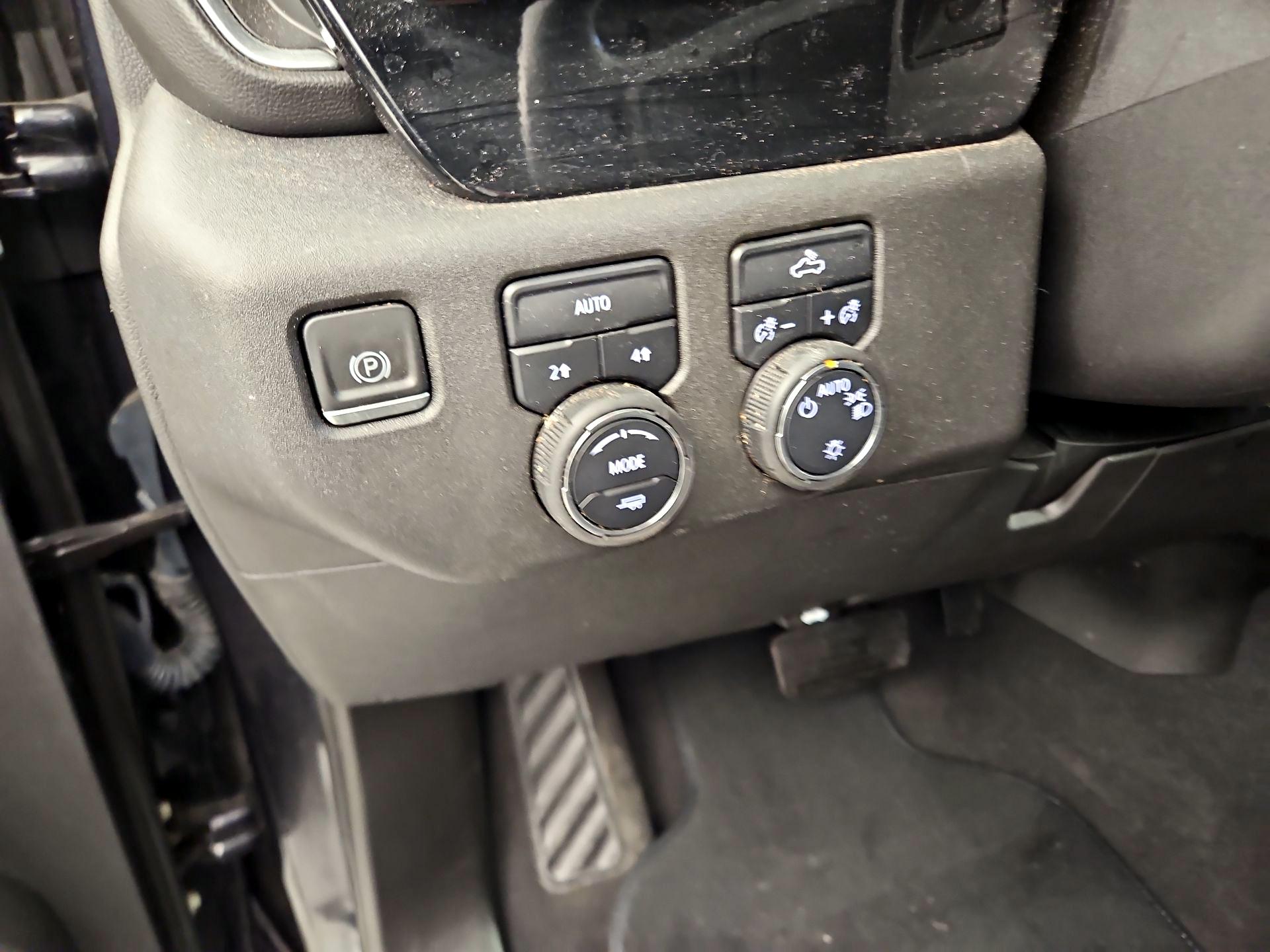 Thumbnail: 2023 Chevrolet Silverado 1500 - 13