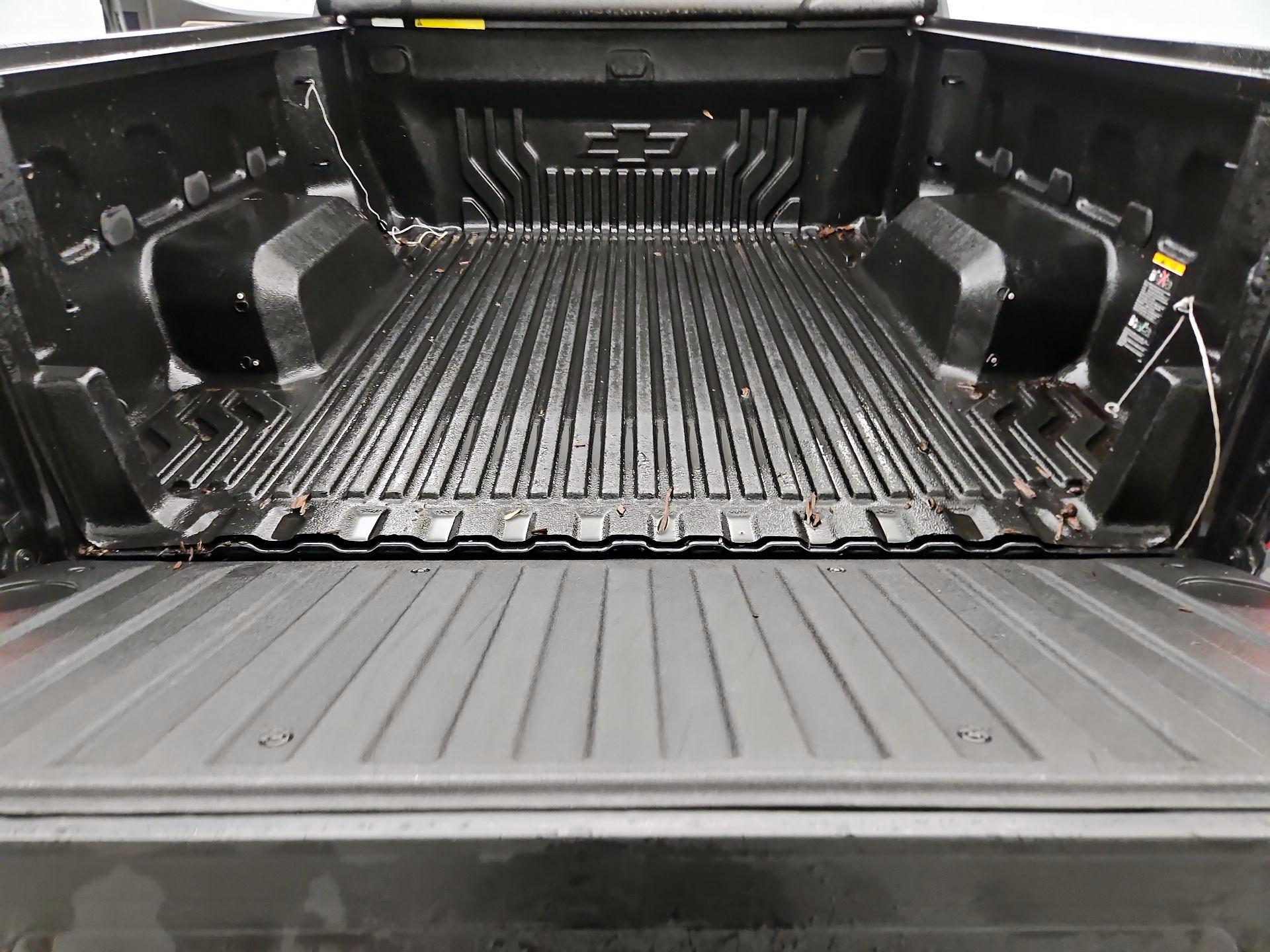 Thumbnail: 2023 Chevrolet Silverado 1500 - 20