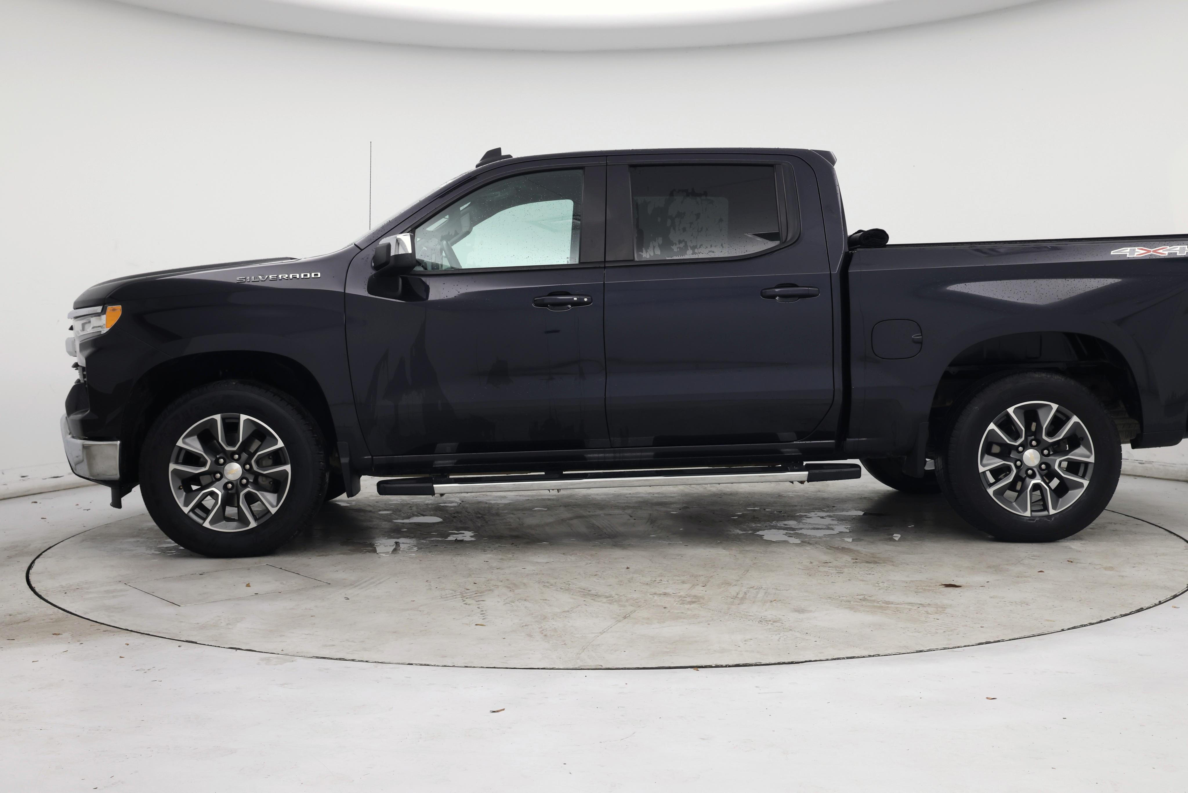 Thumbnail: 2023 Chevrolet Silverado 1500 - 3