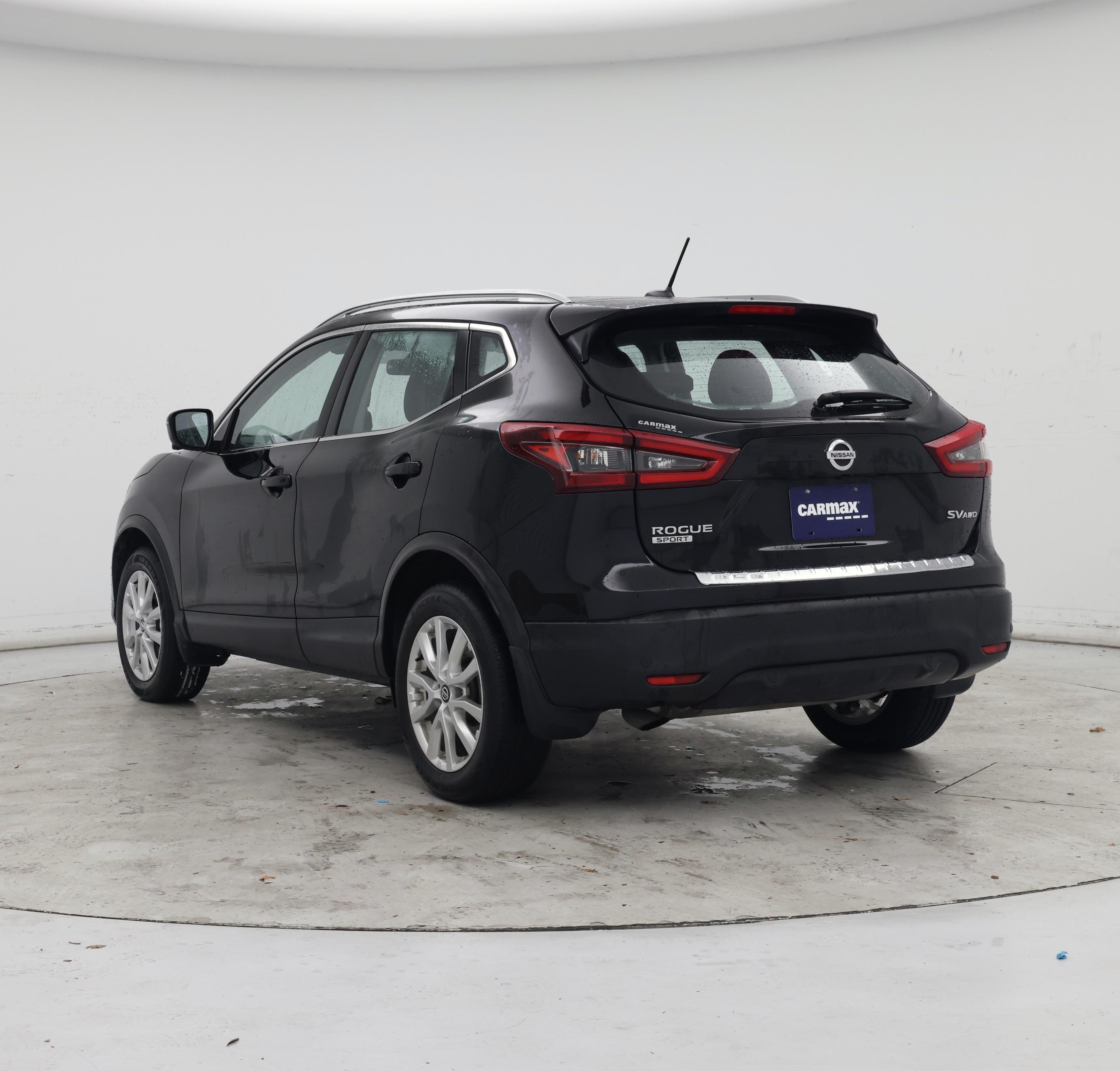 Thumbnail: 2022 Nissan Rogue Sport - 2