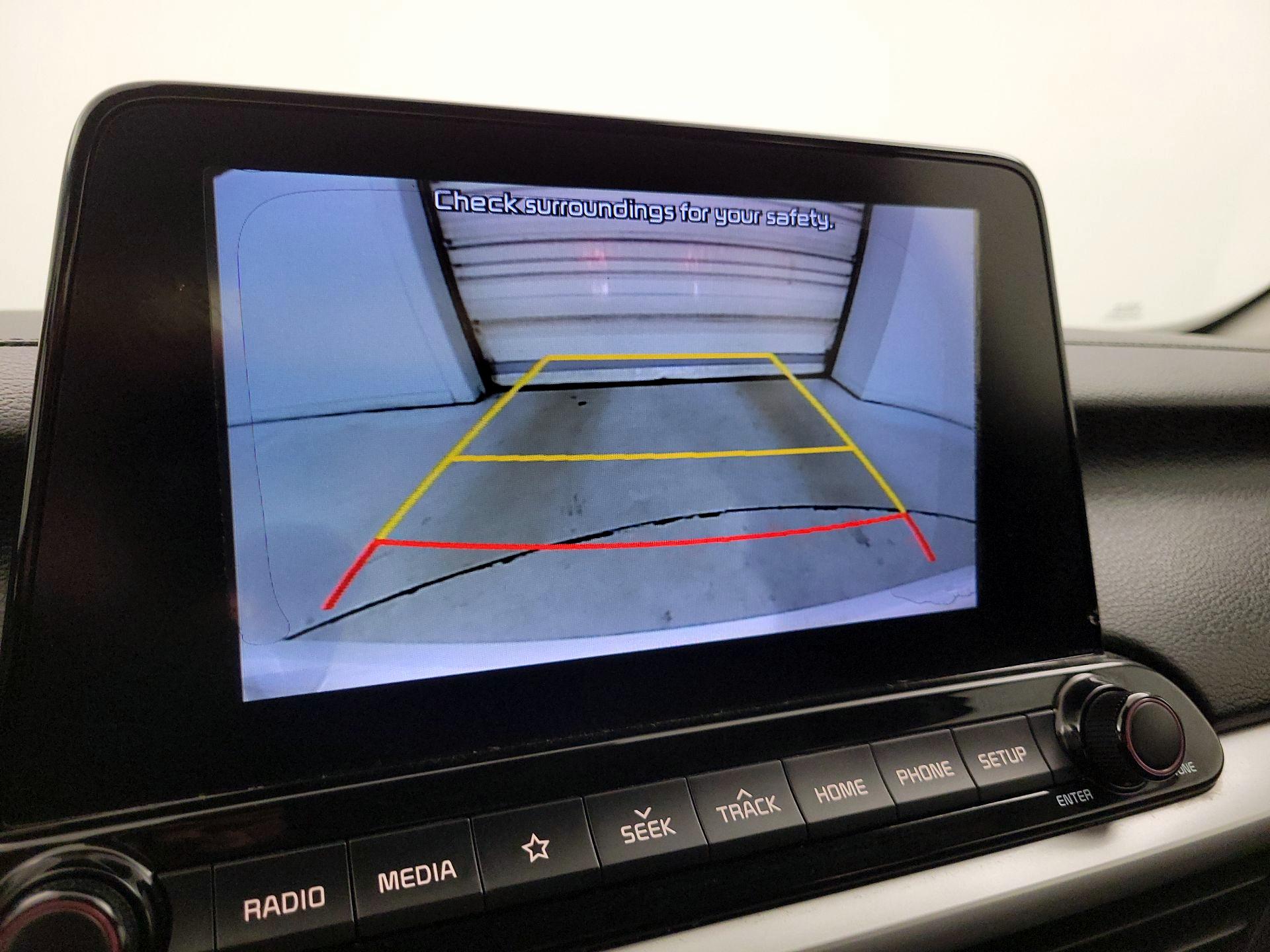 Thumbnail: 2020 Kia Forte - 14