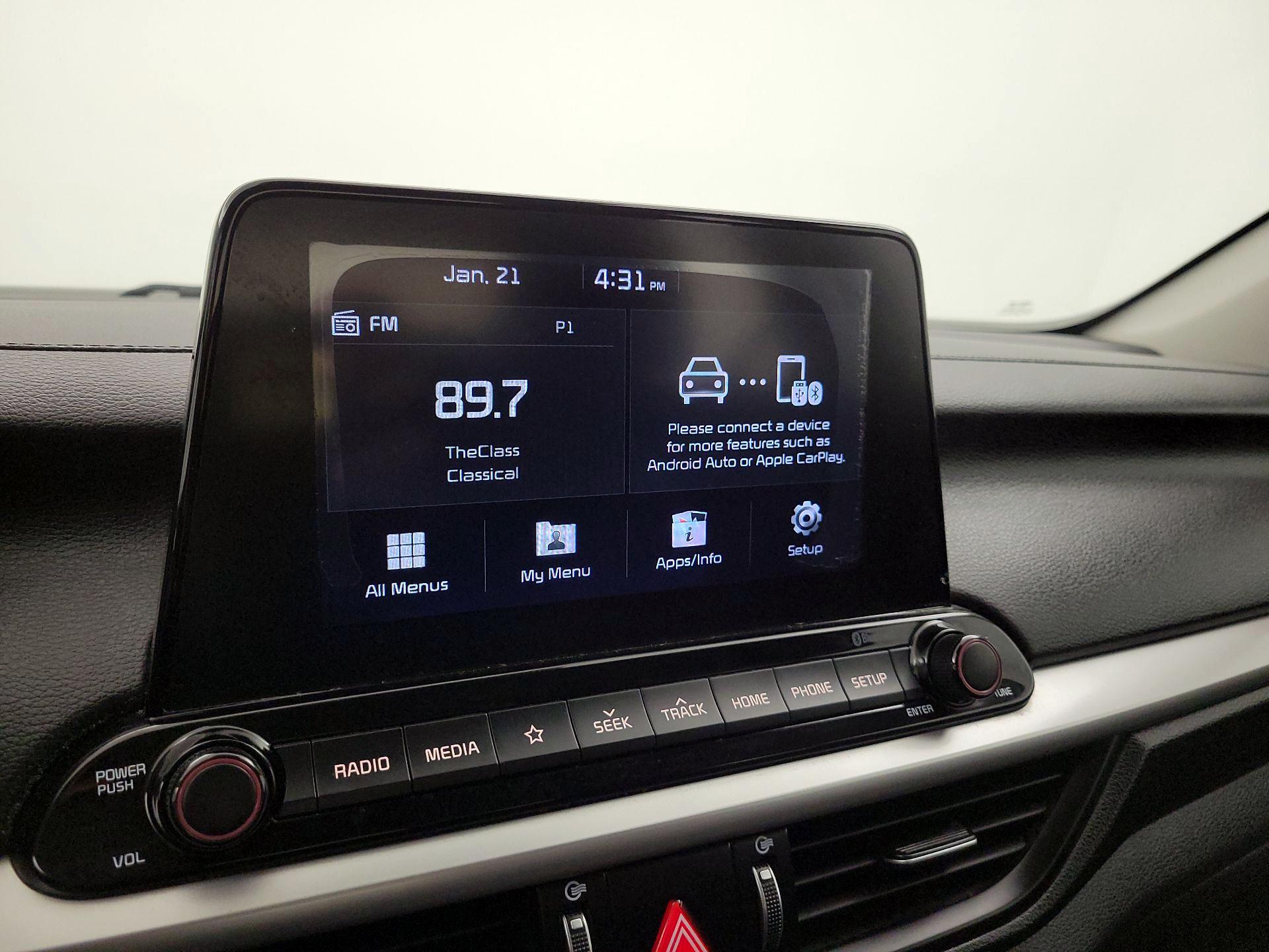 Thumbnail: 2020 Kia Forte - 15