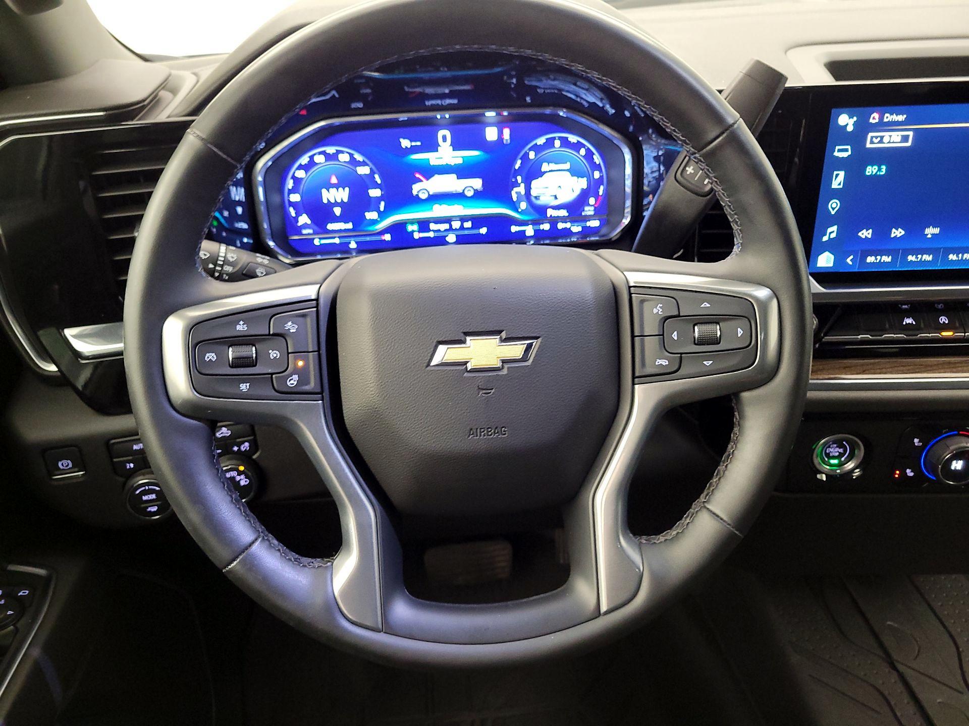 Thumbnail: 2023 Chevrolet Silverado 1500 - 10