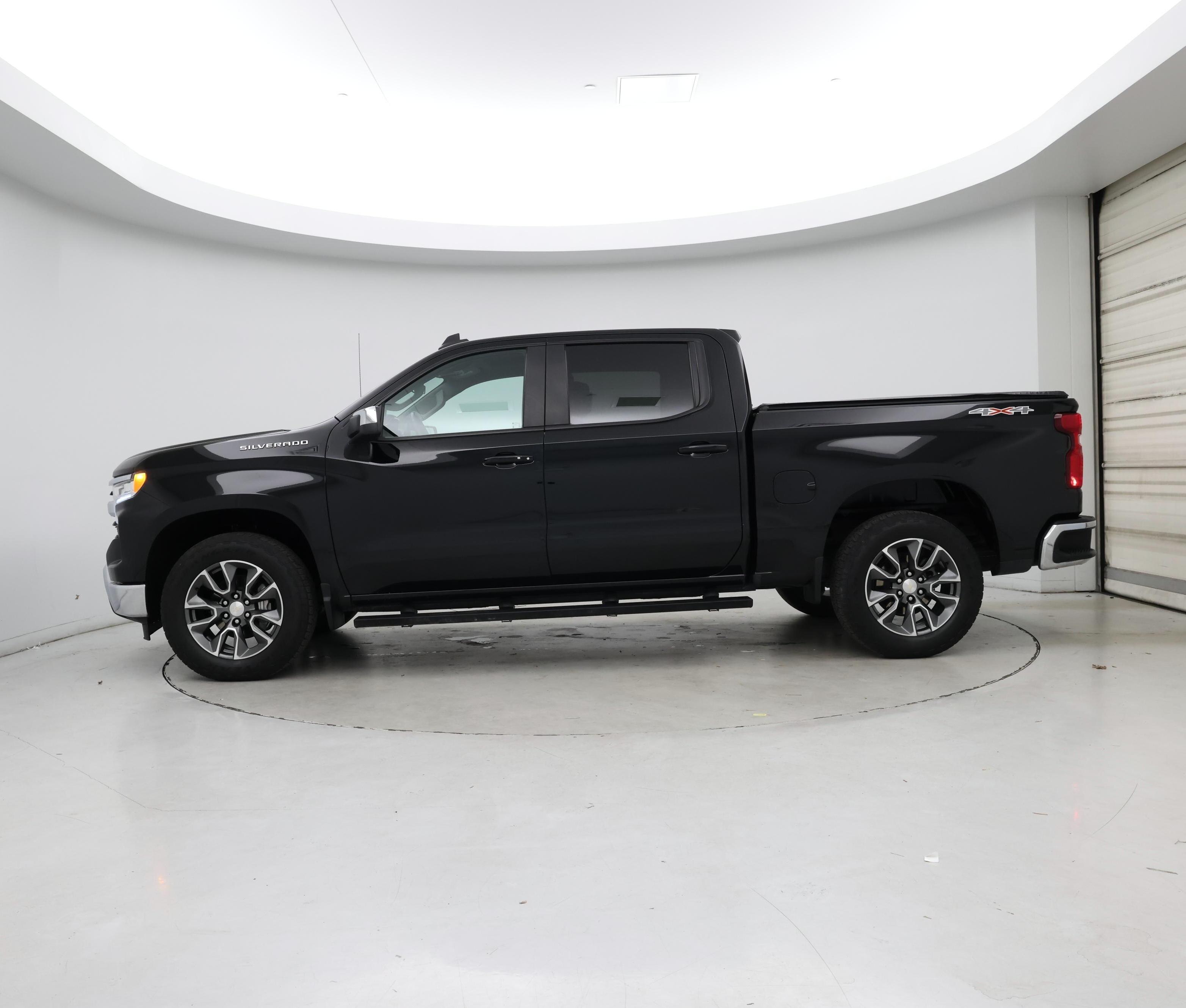 Thumbnail: 2023 Chevrolet Silverado 1500 - 3