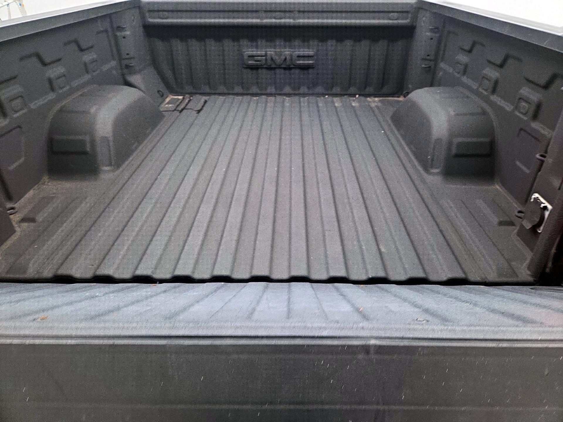 Thumbnail: 2024 GMC Sierra 1500 - 20