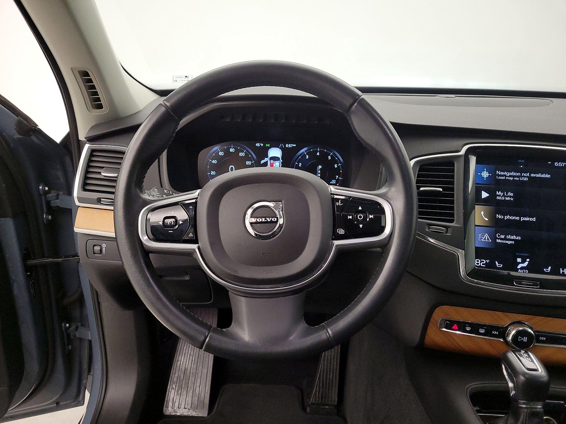 Thumbnail: 2021 Volvo XC90 - 10