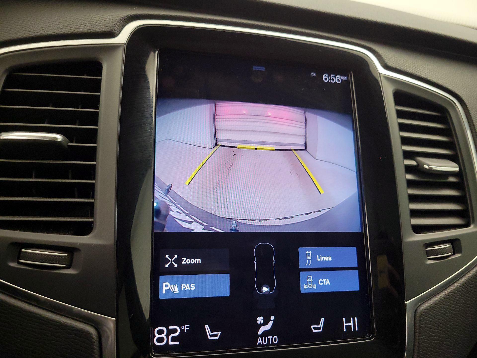 Thumbnail: 2021 Volvo XC90 - 14