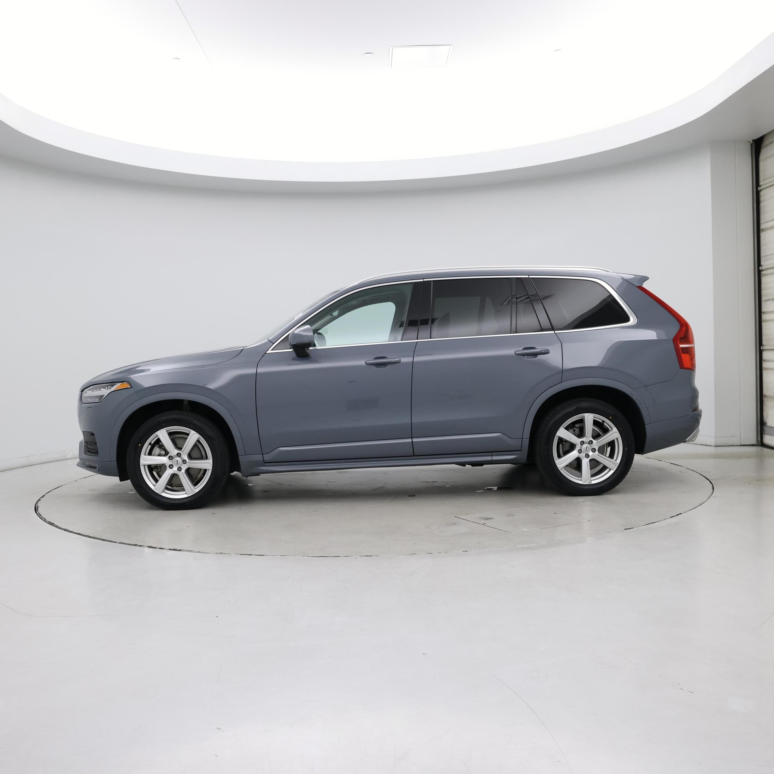 Thumbnail: 2021 Volvo XC90 - 3