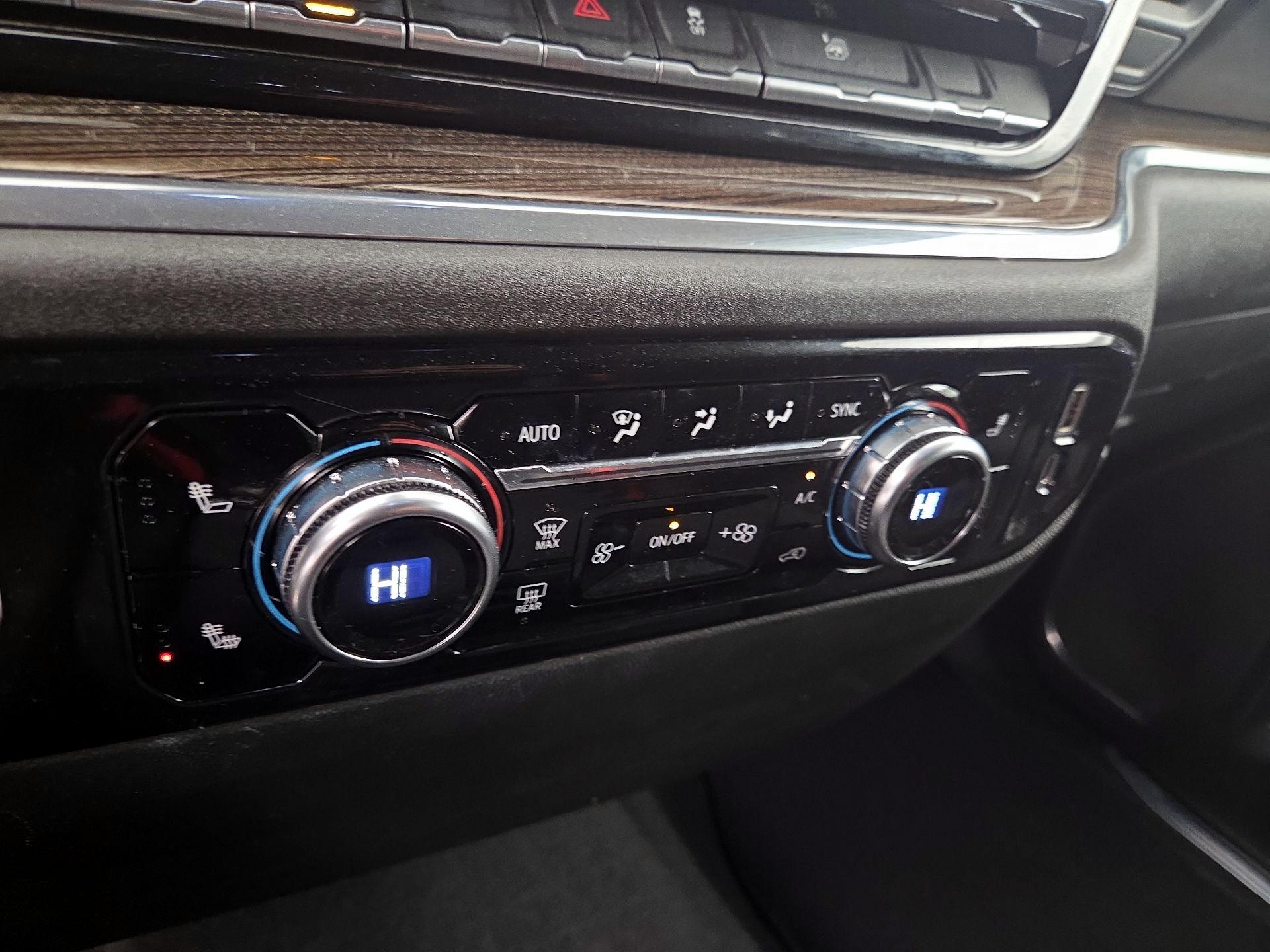 Thumbnail: 2023 GMC Sierra 1500 - 17