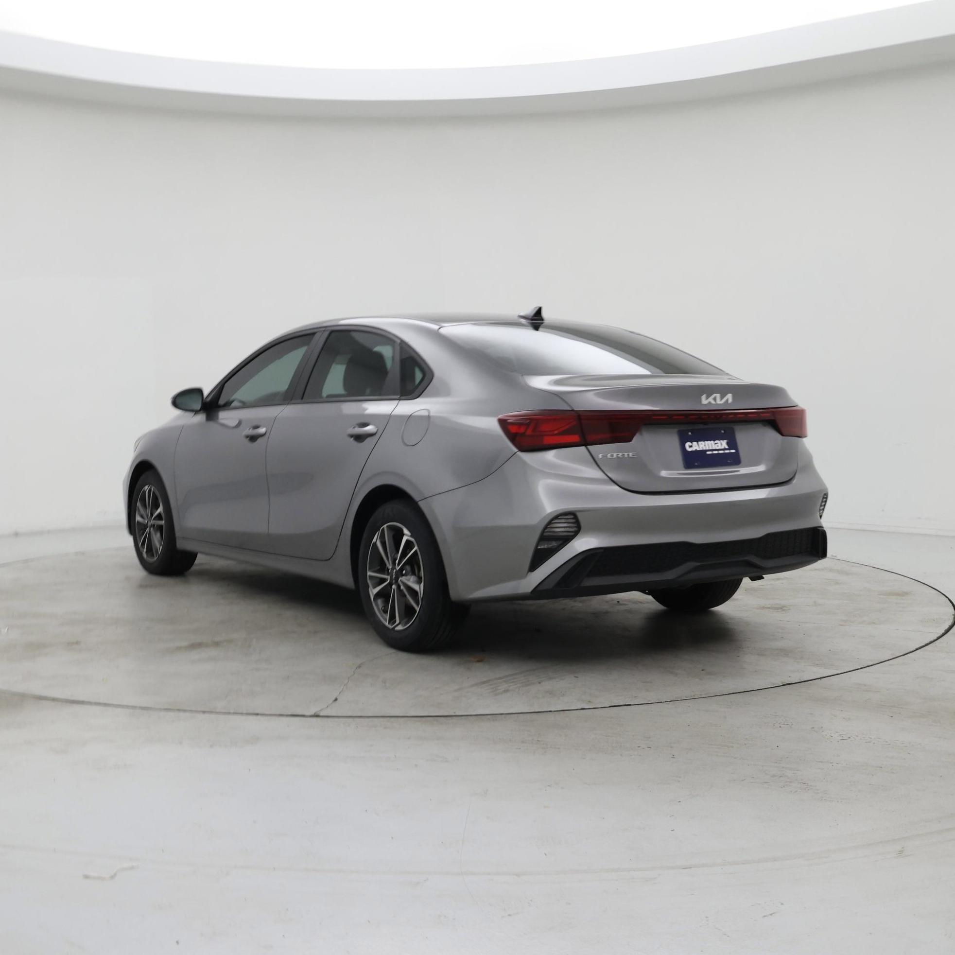 Thumbnail: 2023 Kia Forte - 2