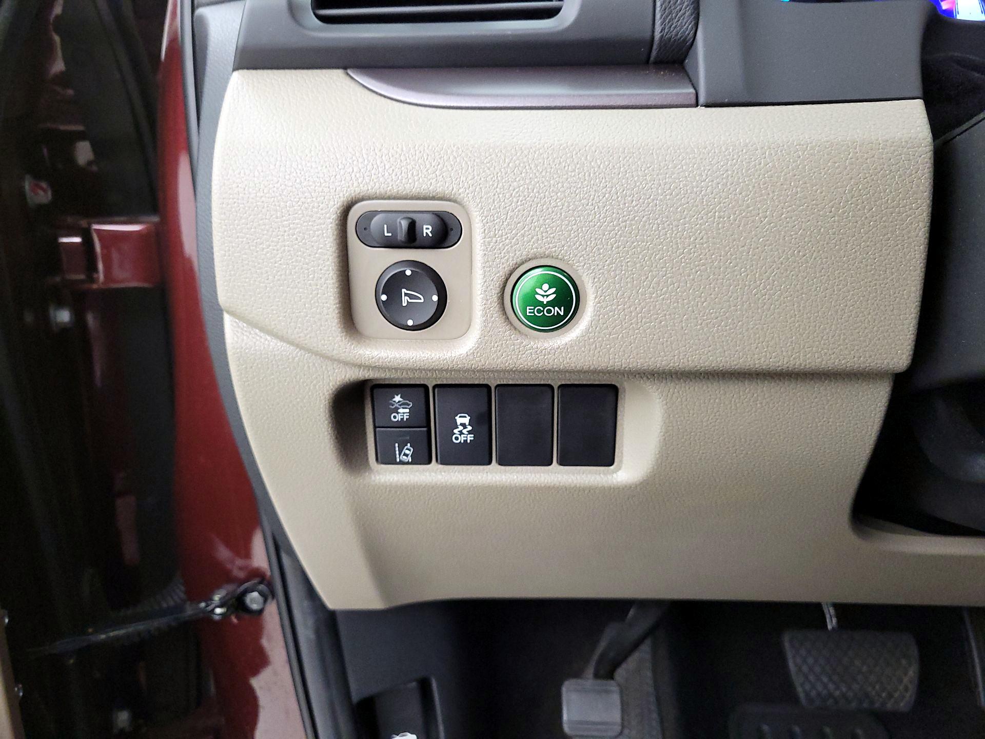 Thumbnail: 2022 Honda Pilot - 13