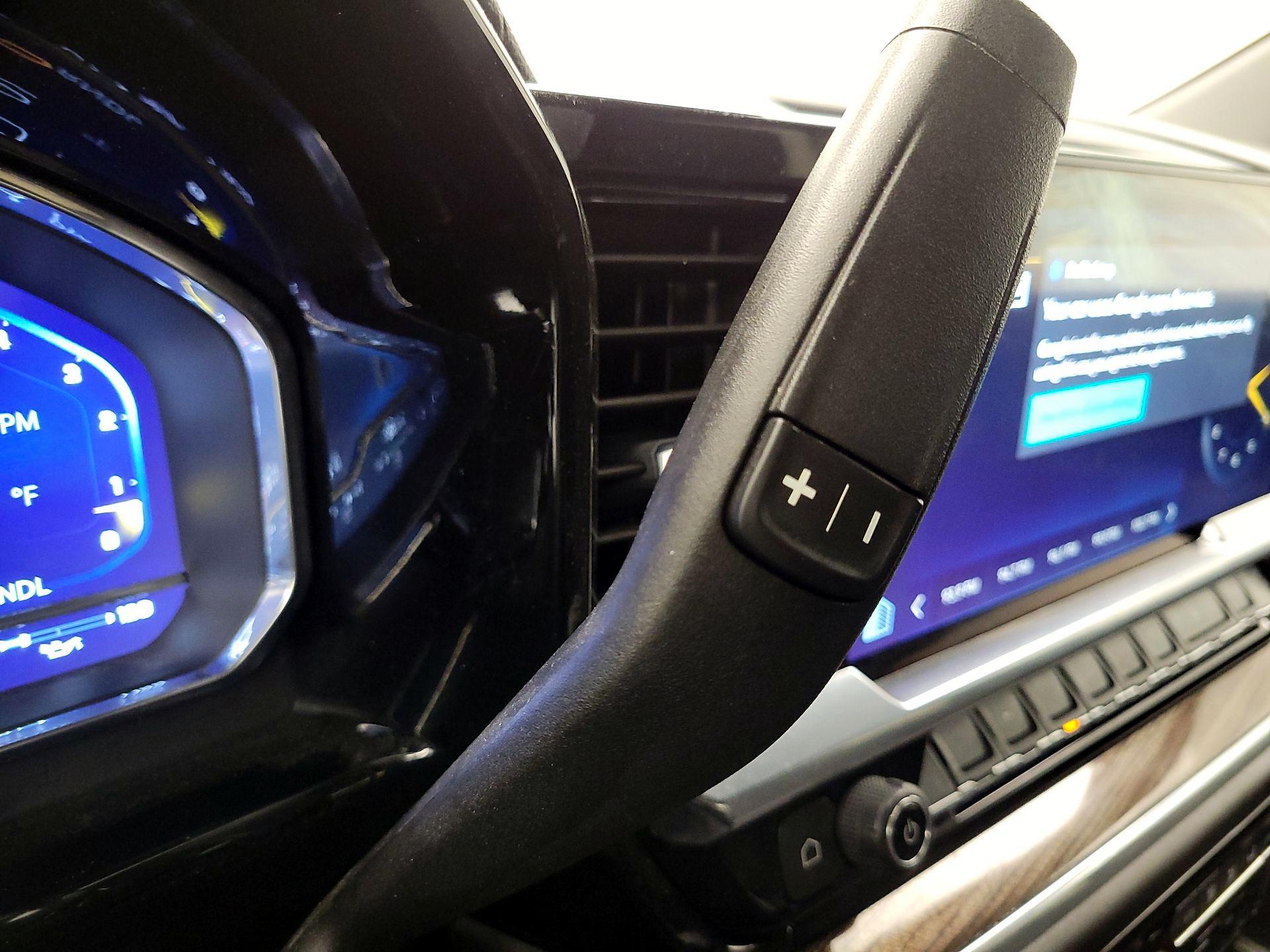 Thumbnail: 2023 Chevrolet Silverado 1500 - 17