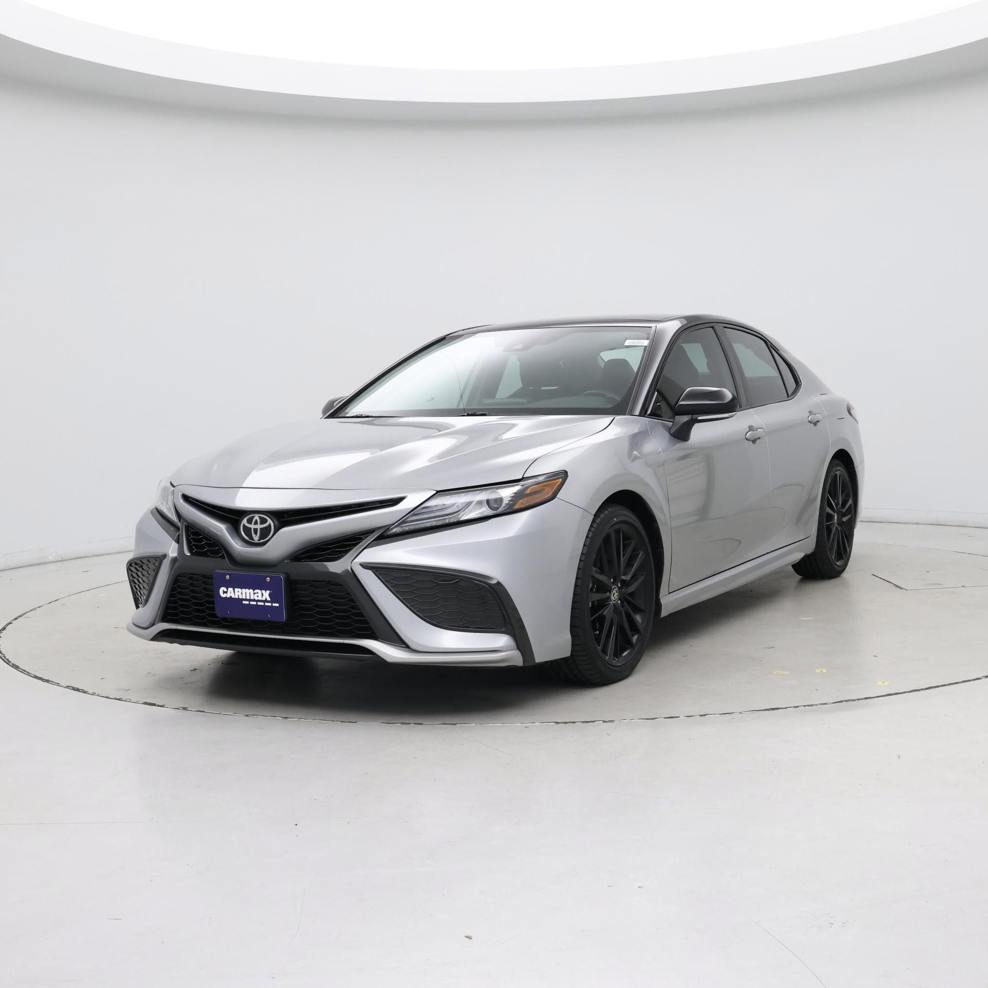 Thumbnail: 2022 Toyota Camry - 4
