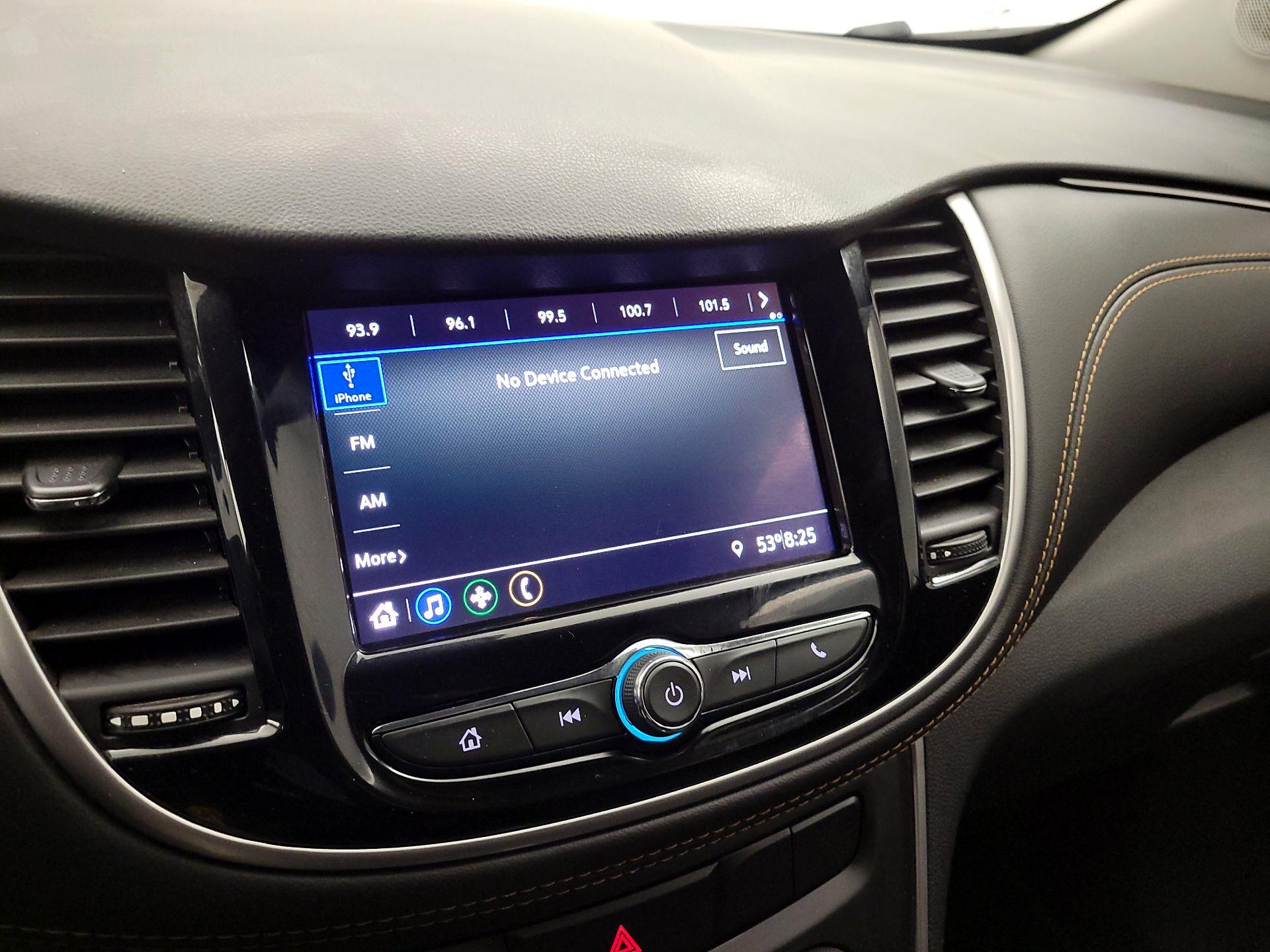 Thumbnail: 2022 Chevrolet Trax - 15