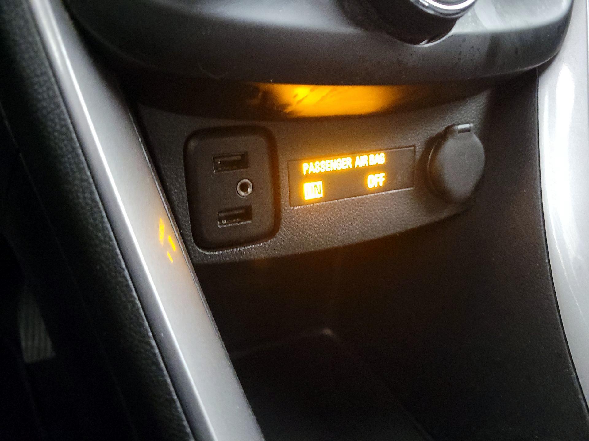 Thumbnail: 2022 Chevrolet Trax - 18