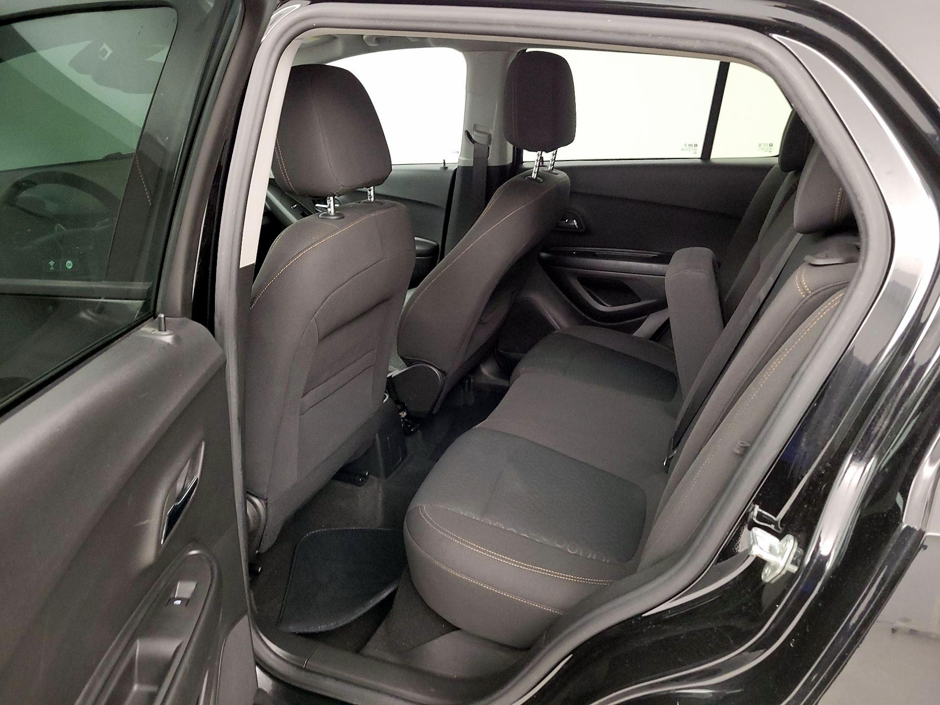 Thumbnail: 2022 Chevrolet Trax - 19