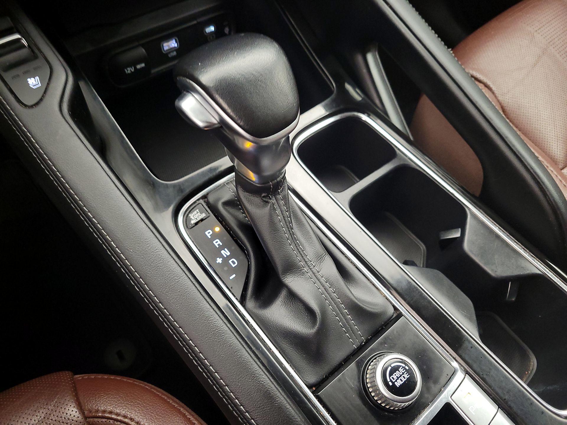 Thumbnail: 2023 Kia Telluride - 17