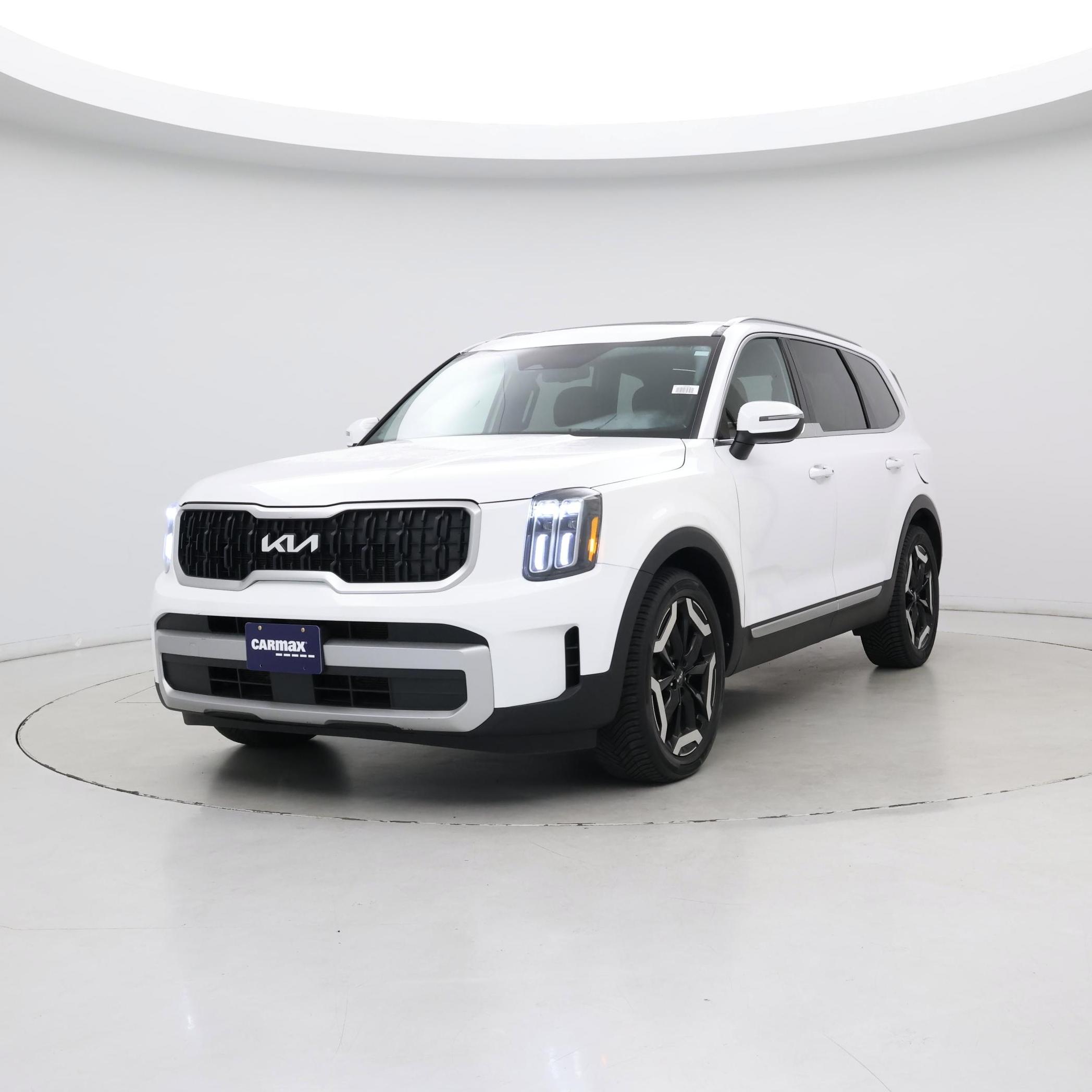 Thumbnail: 2023 Kia Telluride - 4