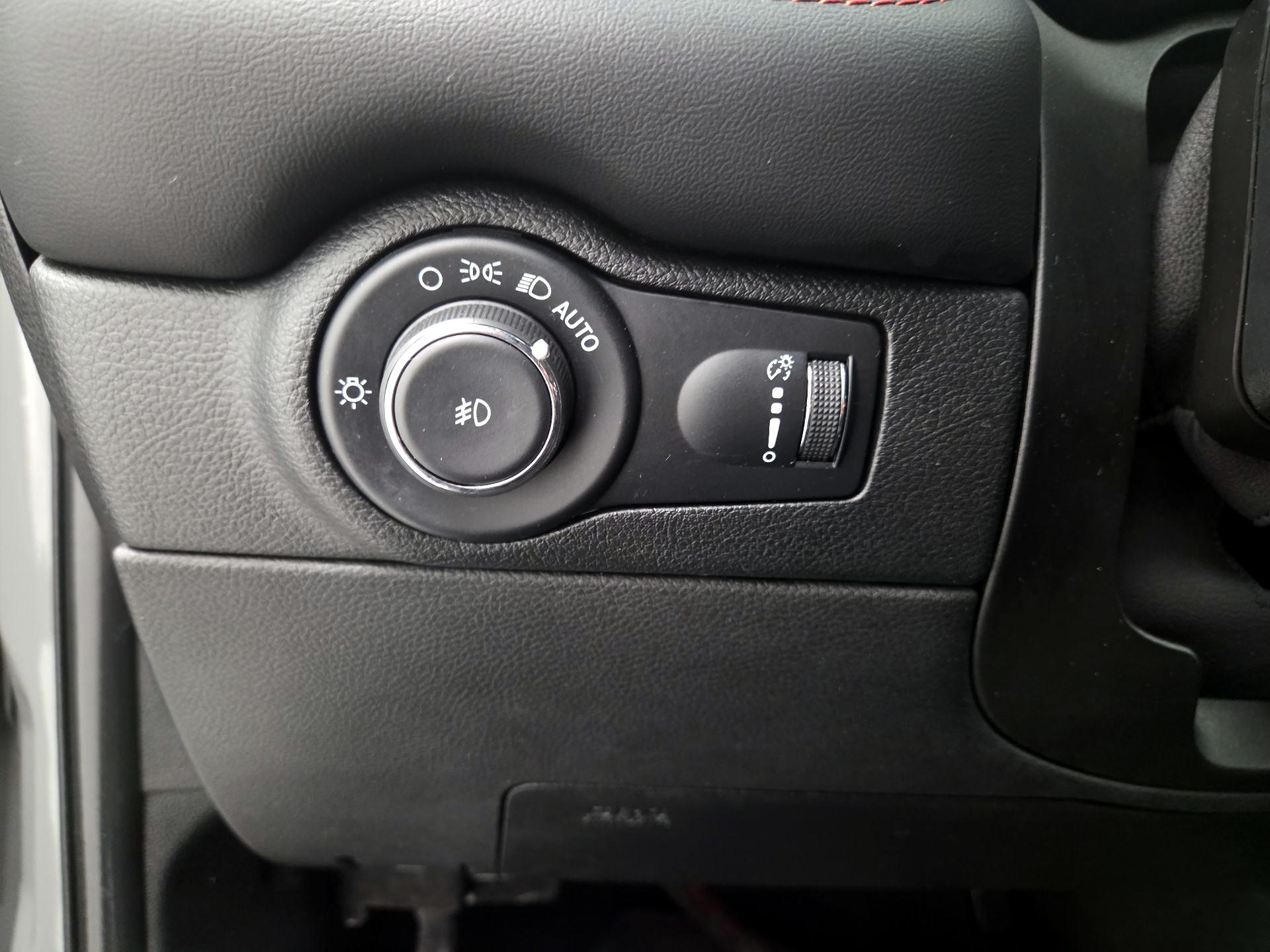 Thumbnail: 2023 Dodge Durango - 13